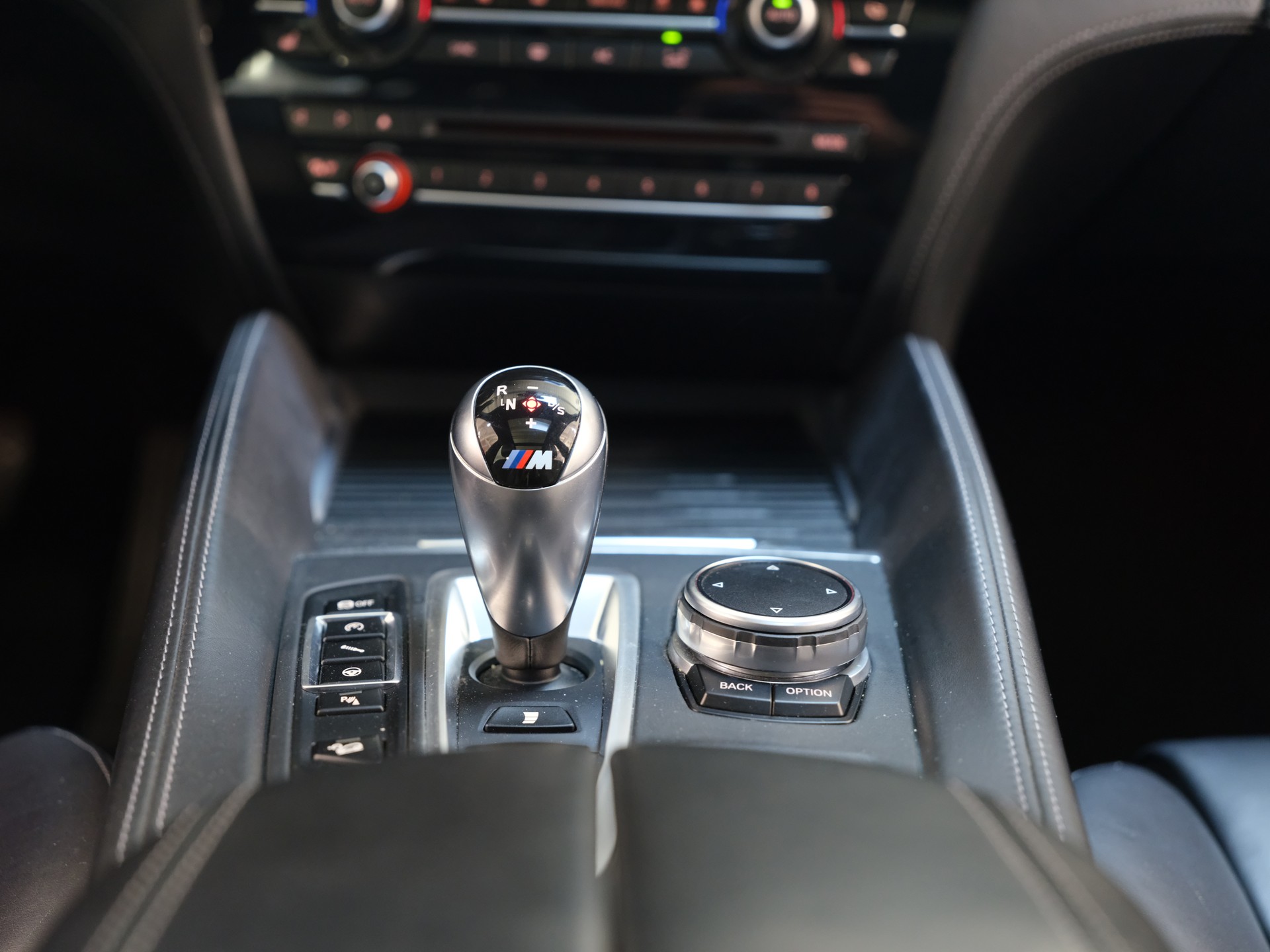 BMW X5M Steptronic-image-18