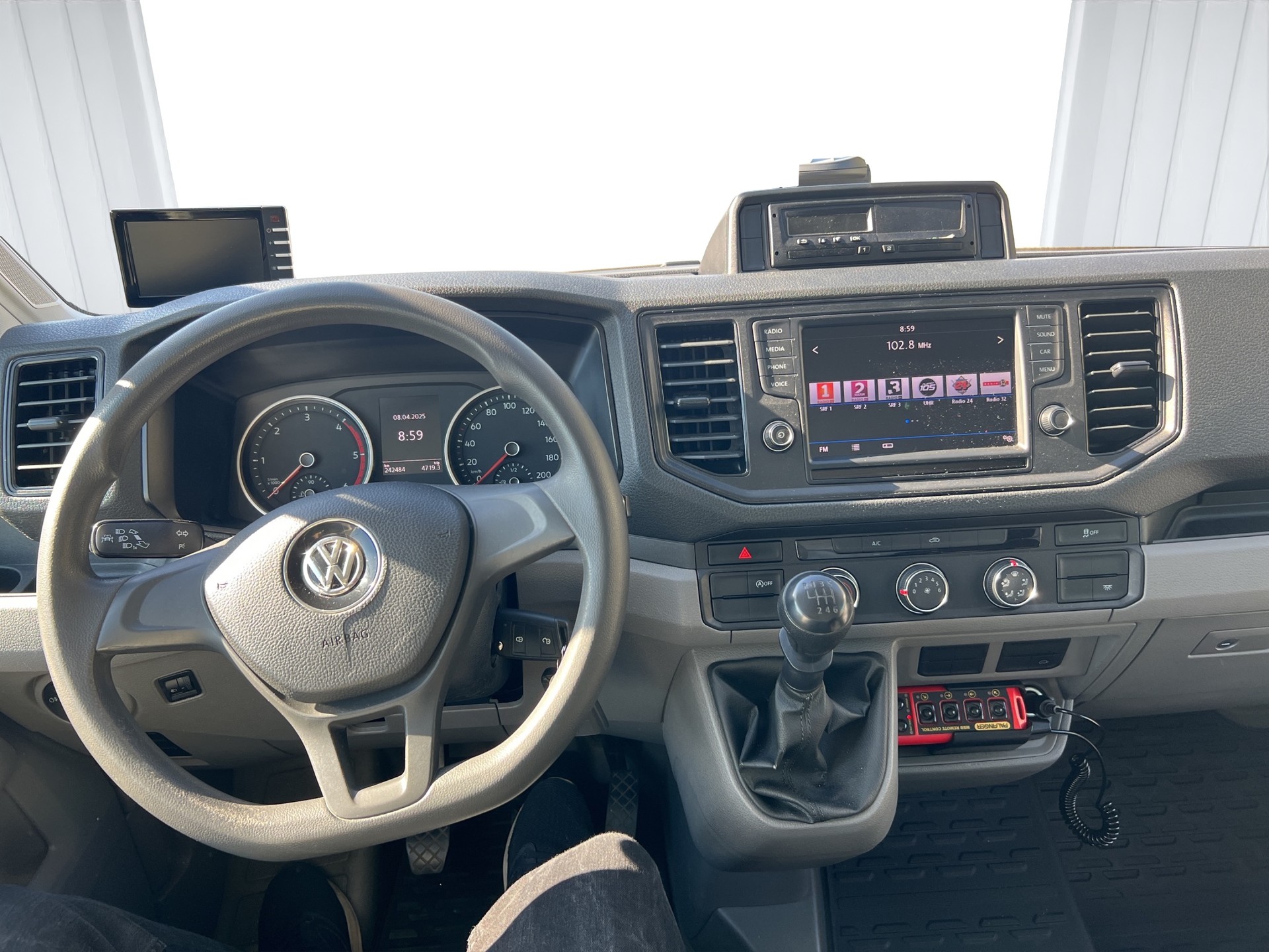 VW crafter 50-image-8