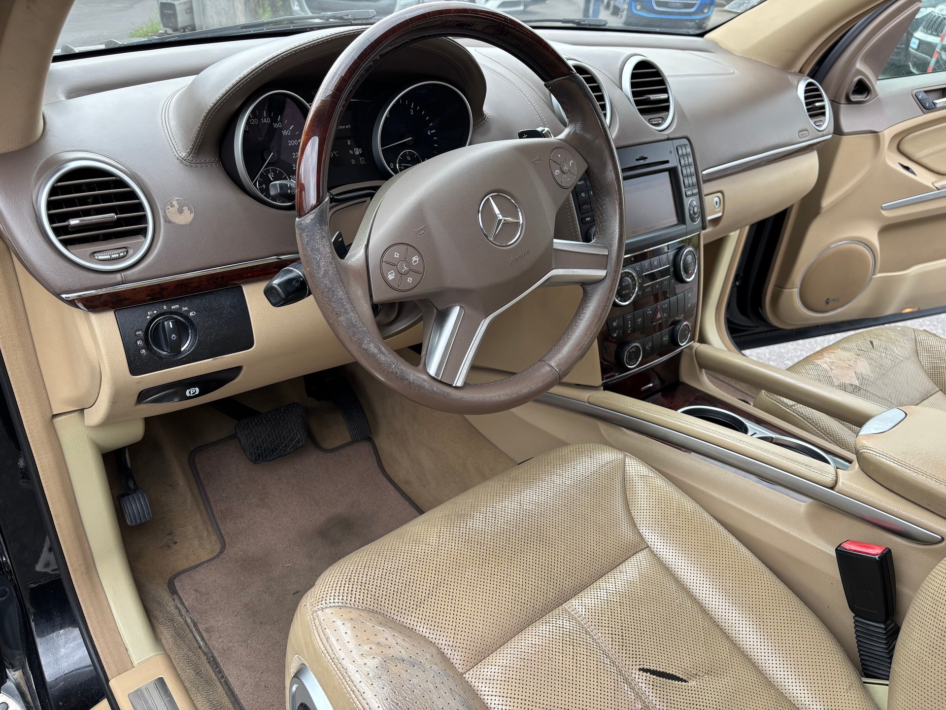 MERCEDES-BENZ GL 450 (420) CDI 4Matic 7G-Tronic-image-10
