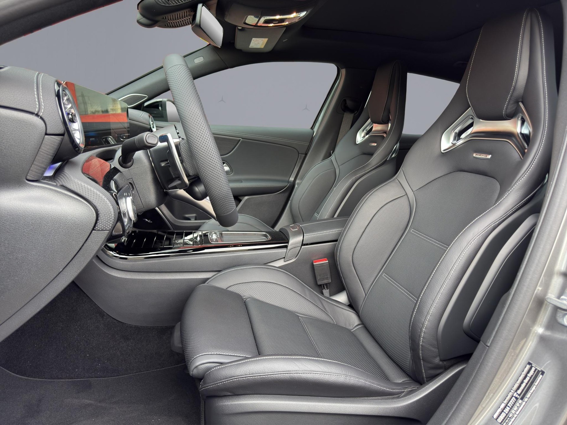 MERCEDES-BENZ A 45 S AMG 4matic+-image-10