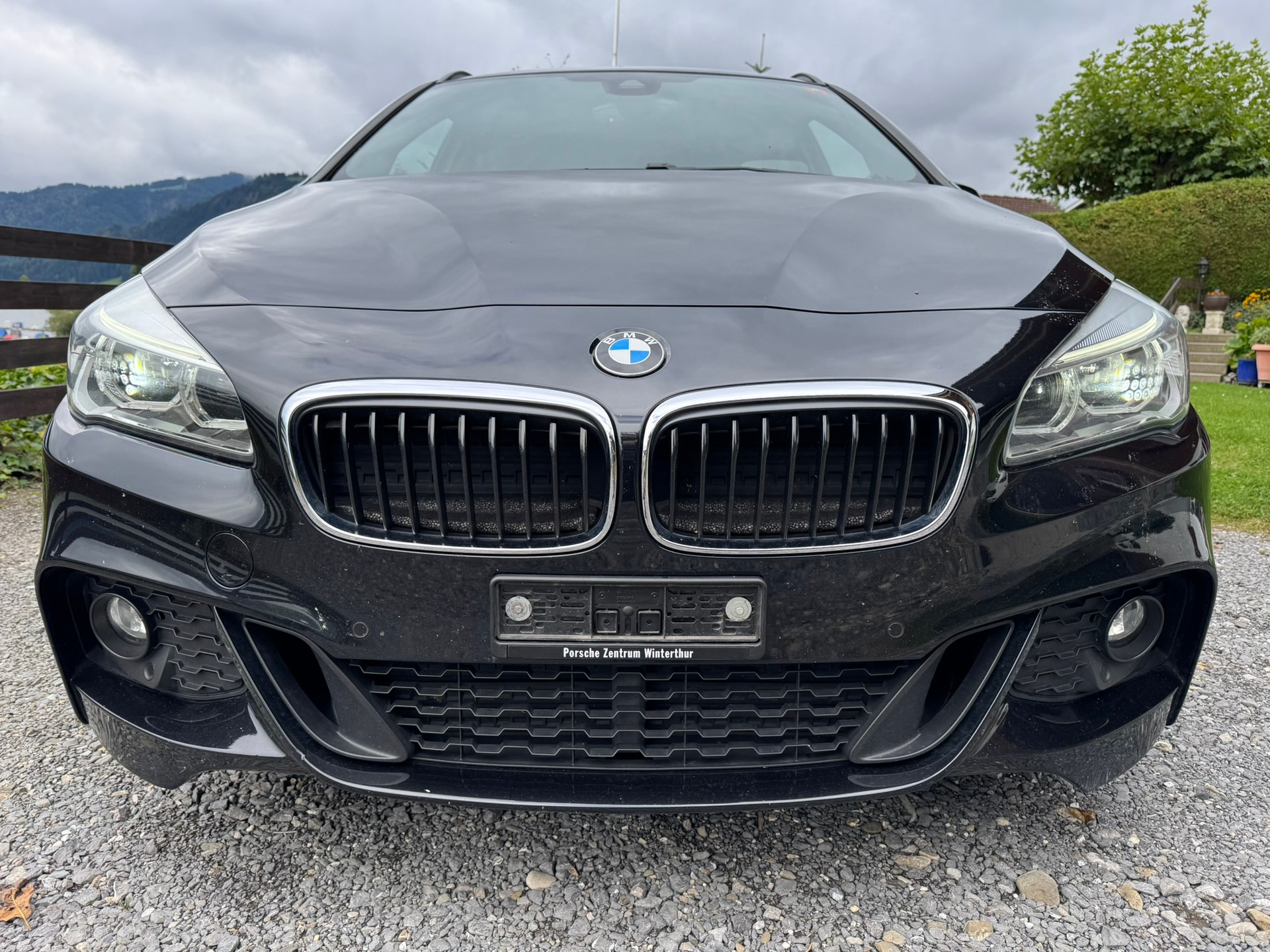 BMW 218d xDrive Active Tourer Luxury Line M-Sport Steptronic-image-12