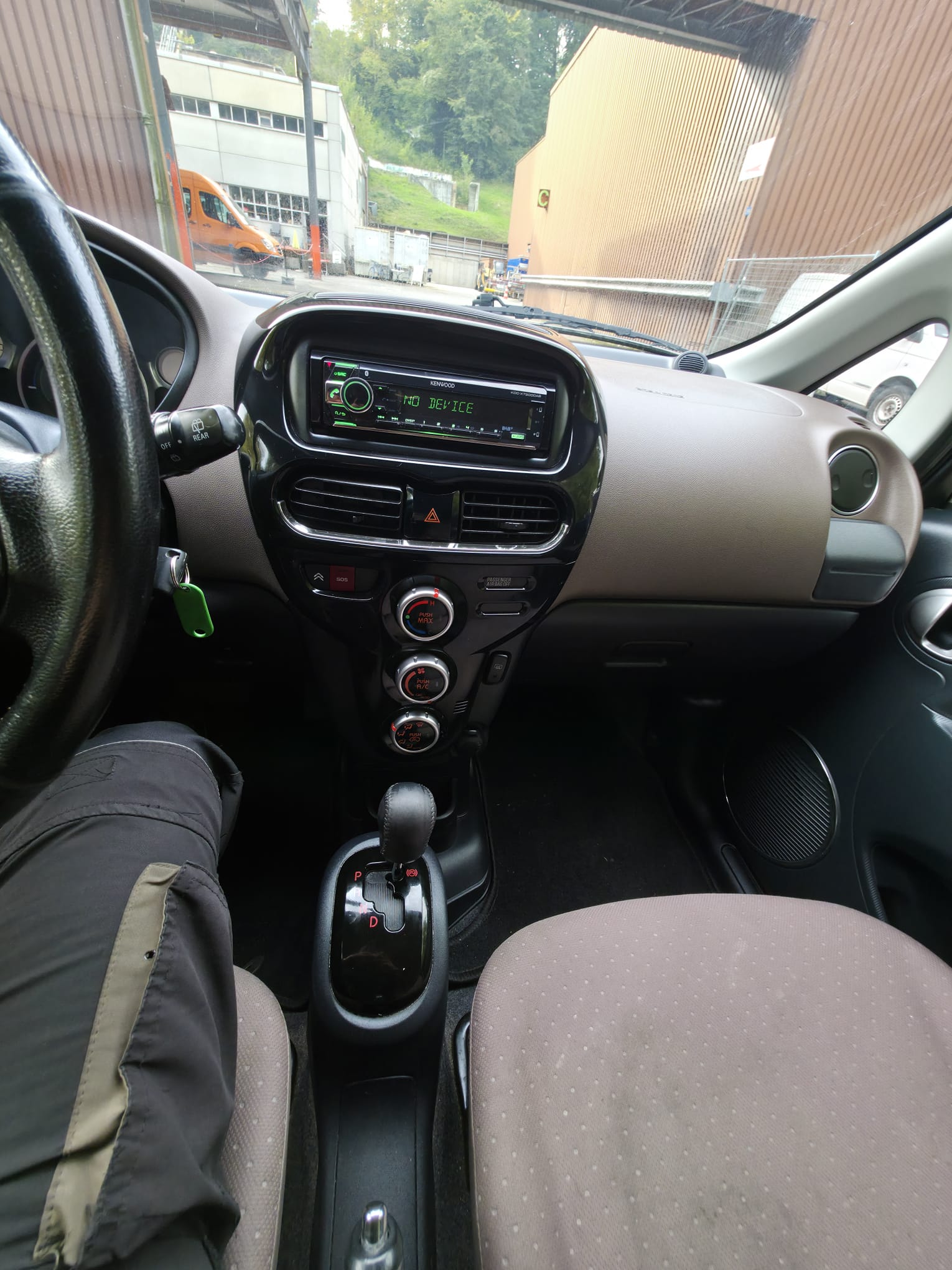 CITROEN C-Zero Séduction-image-10