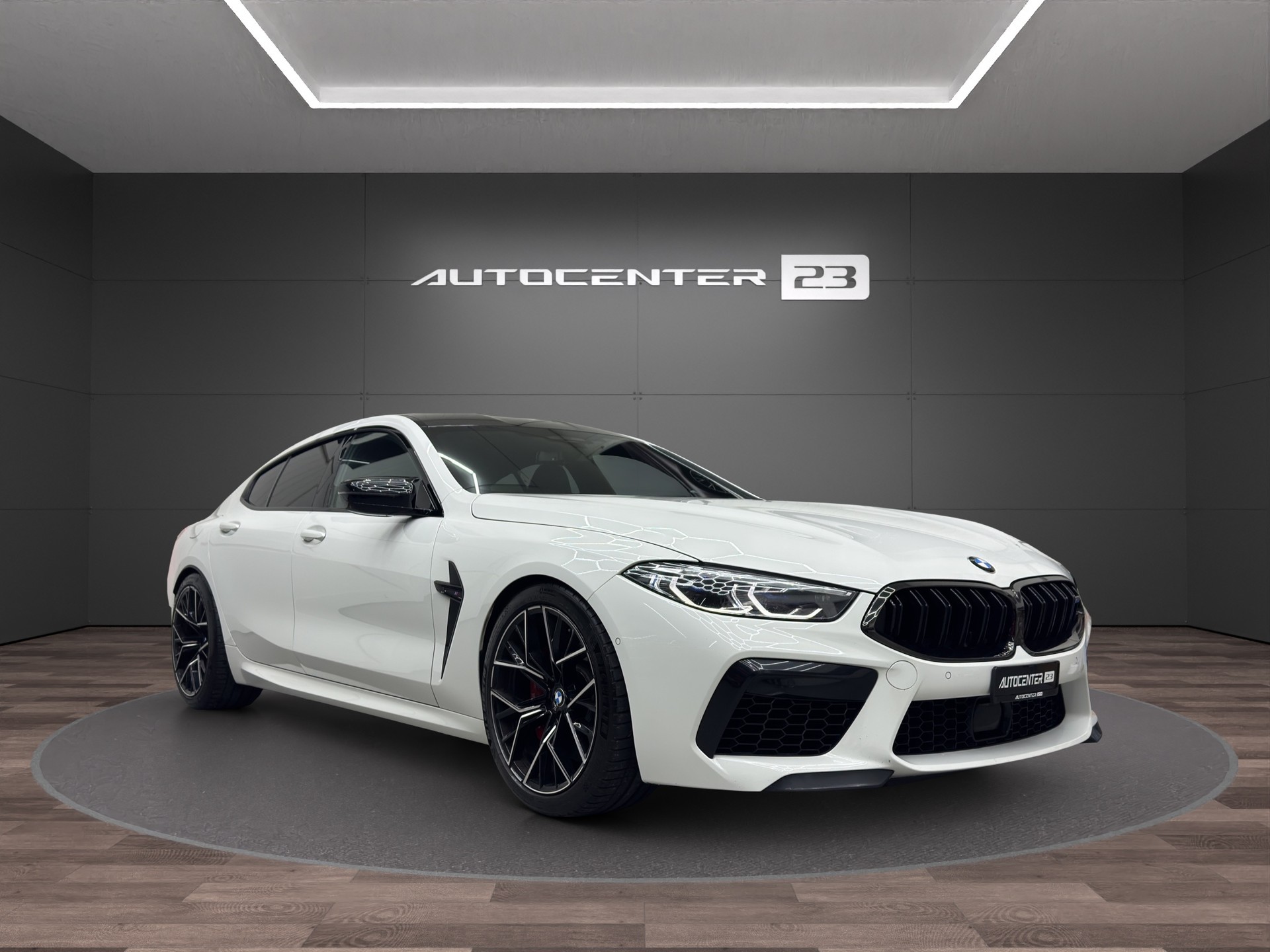 BMW M8 xDrive M Competition Steptronic-image-6