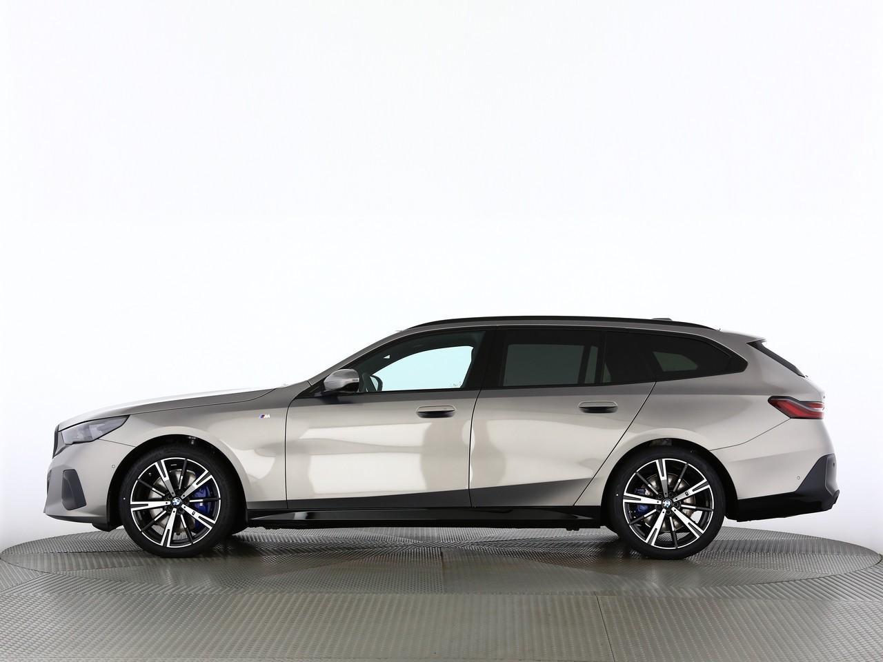 BMW 540d xDrive Touring M Sport Pro-image-5