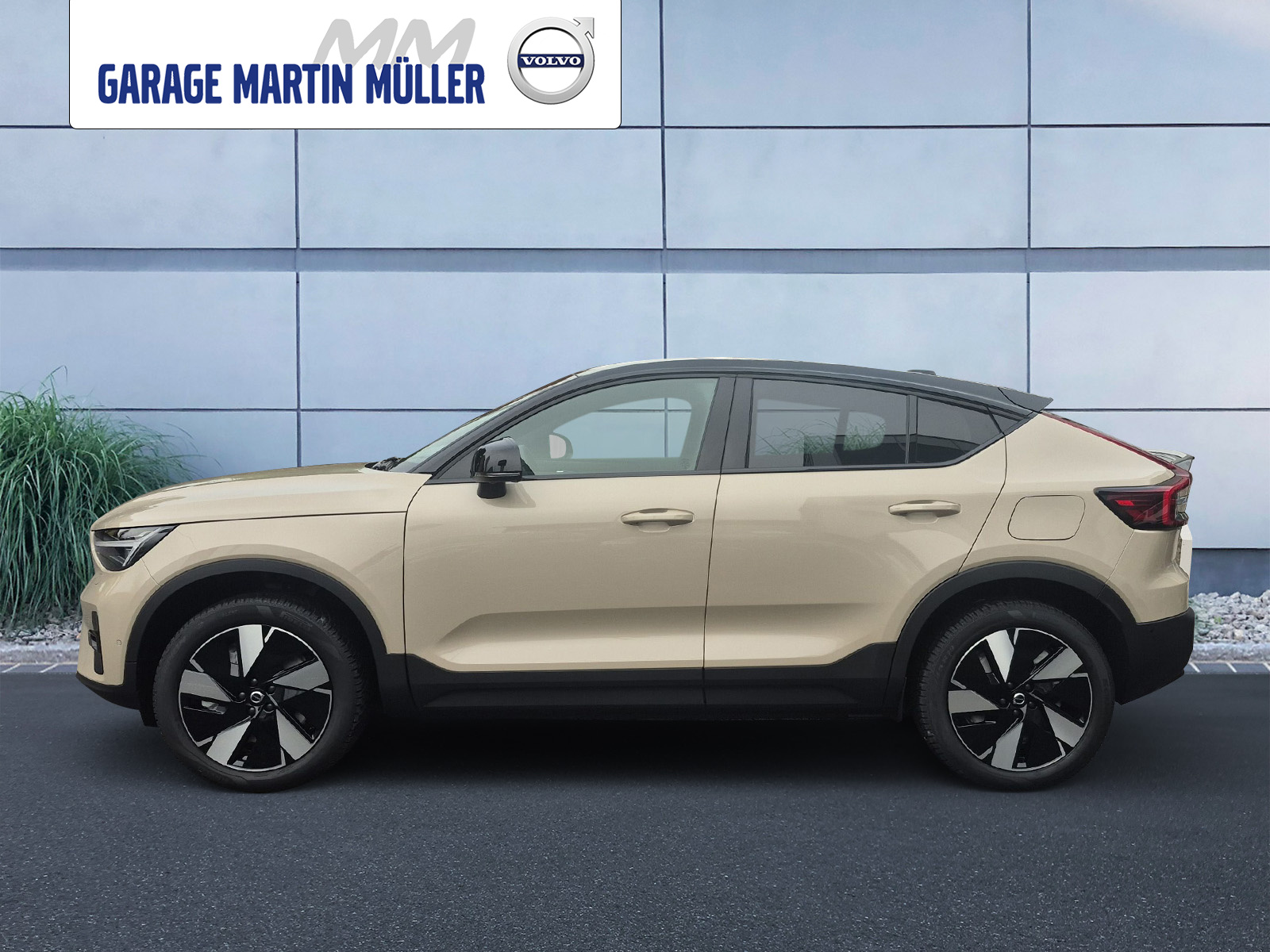 VOLVO EC40 Twin Performance Ultra AWD-showroom-element-1