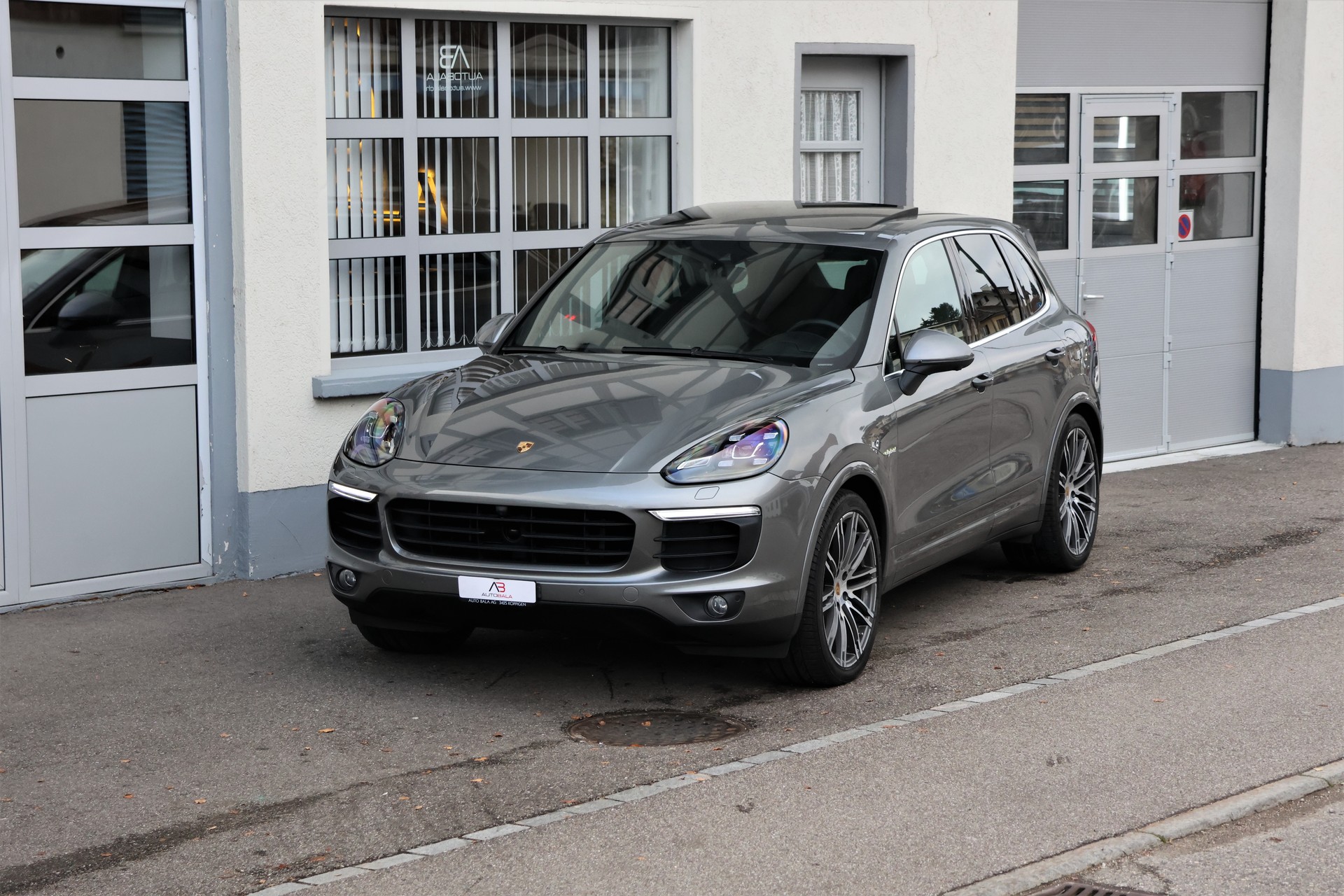 PORSCHE Cayenne S E-Hybrid (CH)