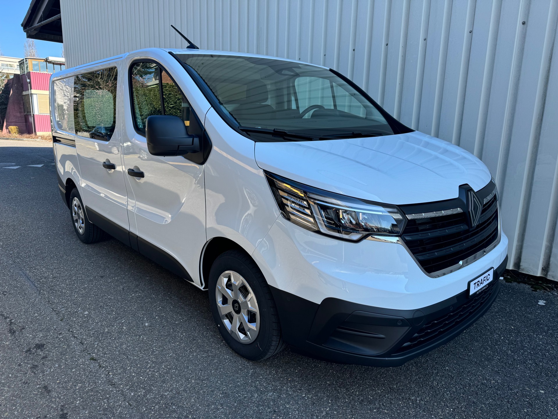 RENAULT Trafic Kastenwagen Advance KW L1H1 2.0 Blue dCi 150 EAG9 E Ntzl.