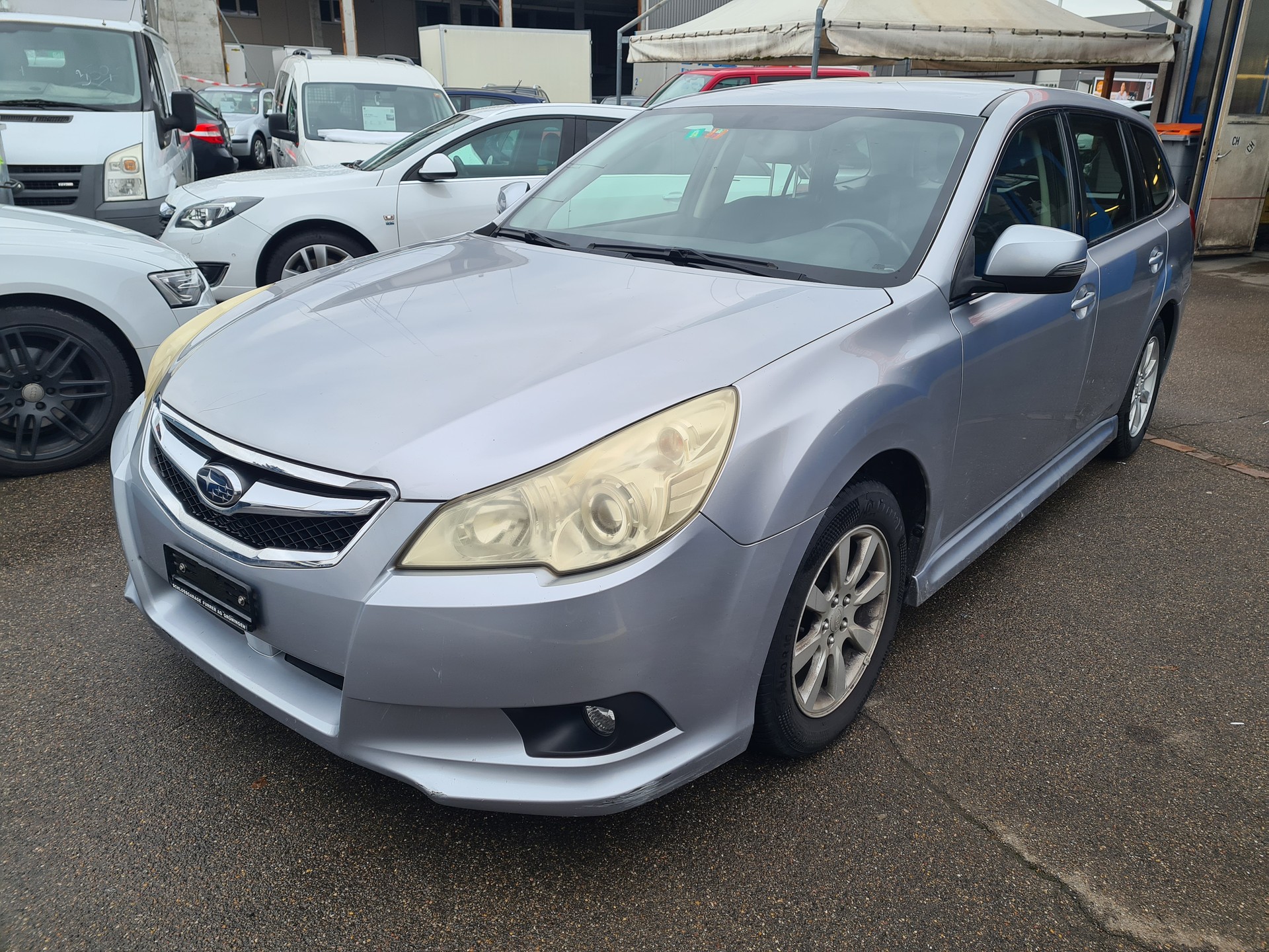 SUBARU Legacy 2.0i Limited AWD Lineartronic-showroom-element-2