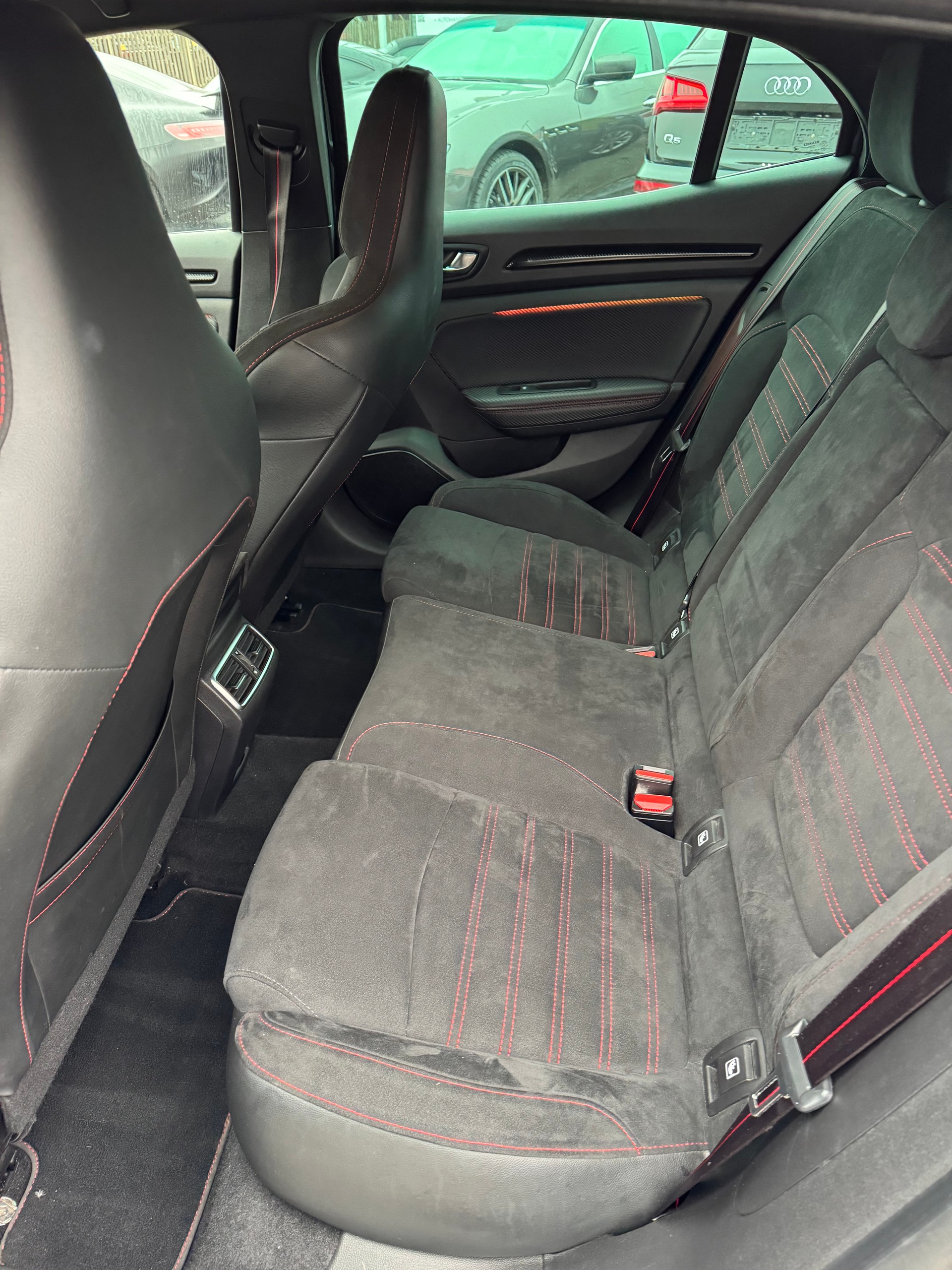 RENAULT Mégane RS 280 EDC-image-11