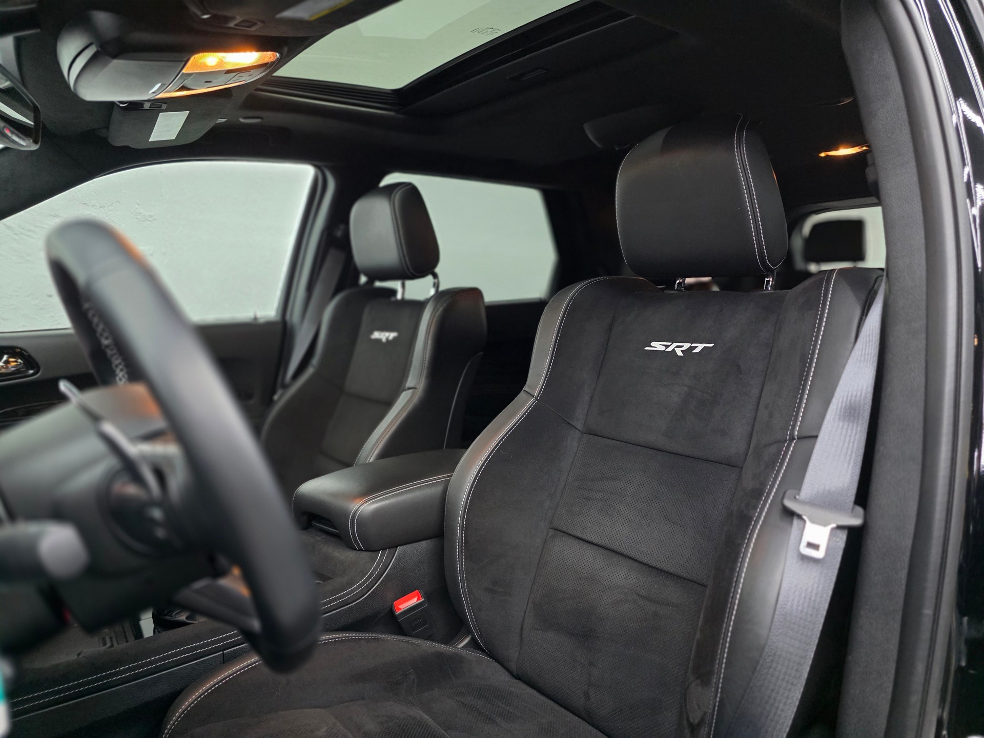 DODGE Durango SRT 392 V8 HEMI-image-12