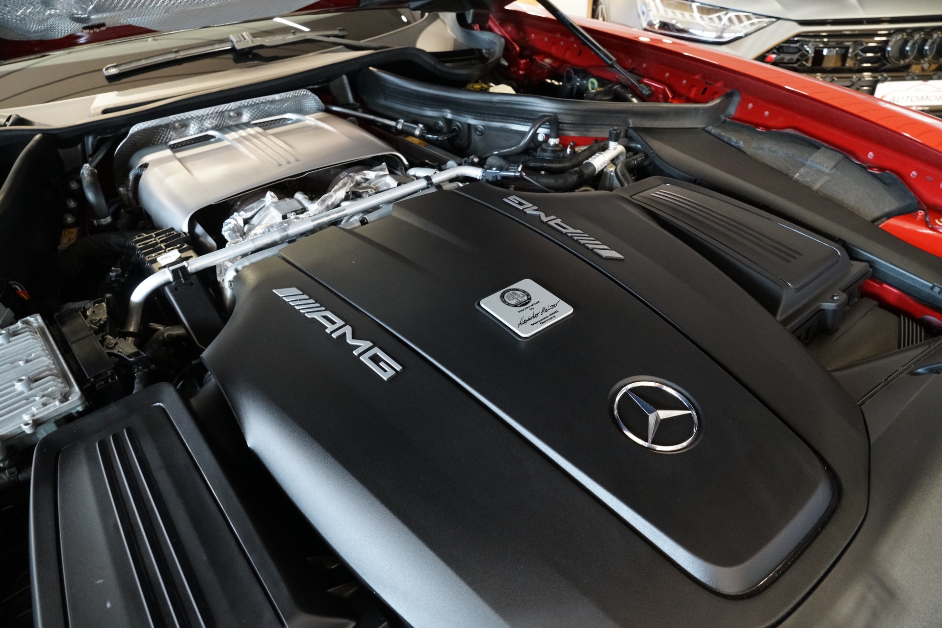 MERCEDES-BENZ AMG GT S Speedshift DCT-image-14