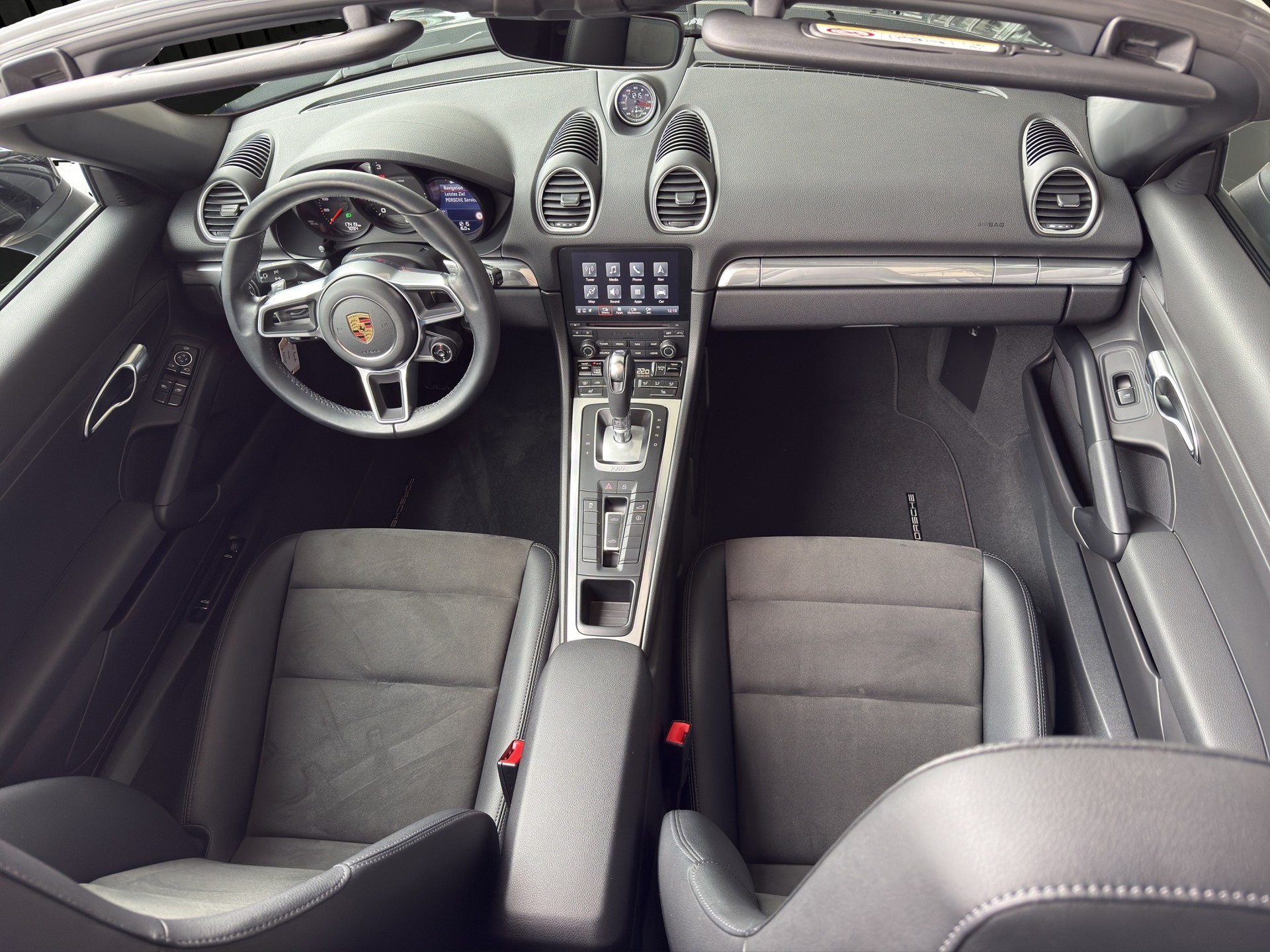 PORSCHE Boxster 718-image-10