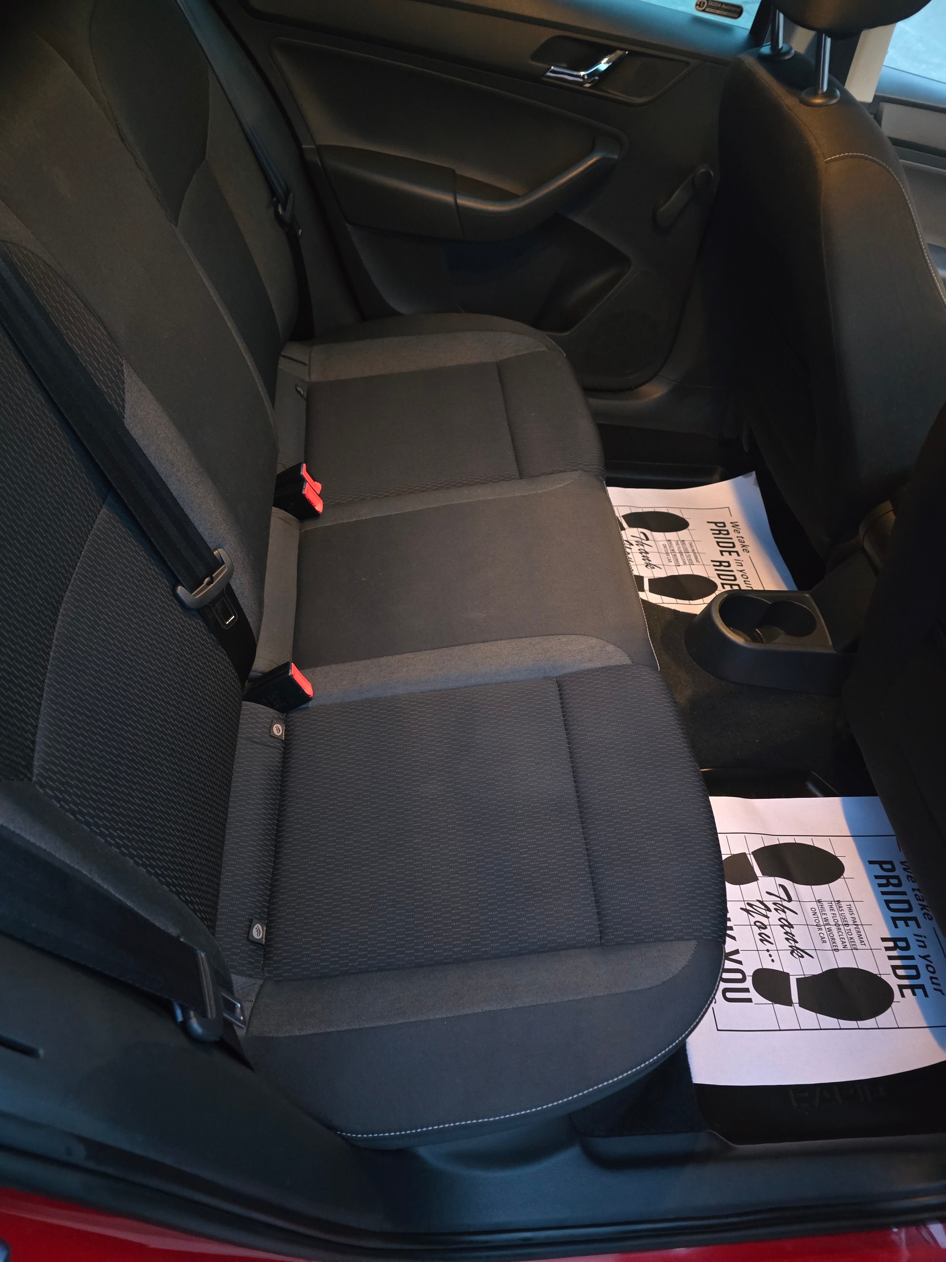 SKODA RAPID-image-8