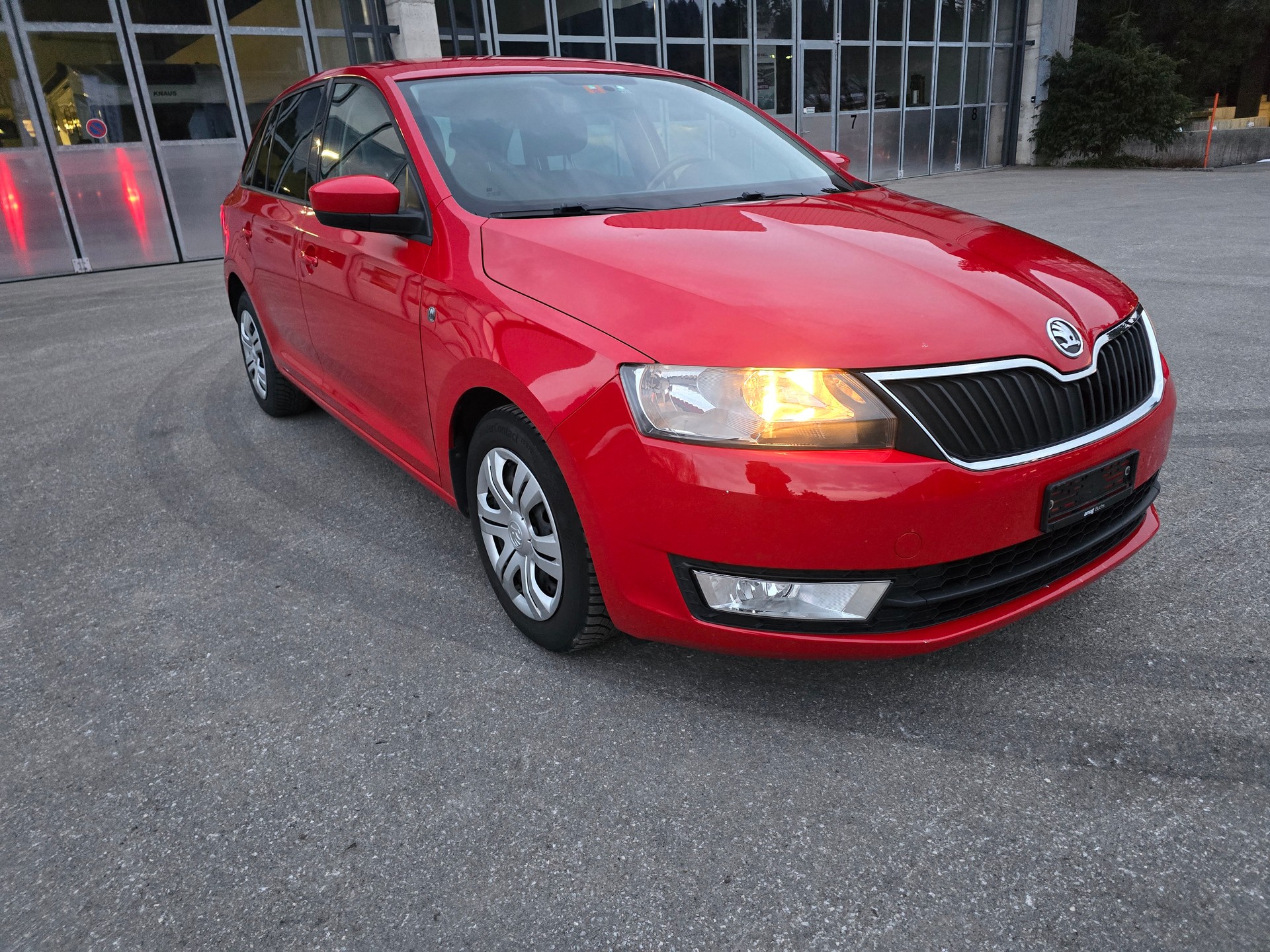 SKODA RAPID-image-2