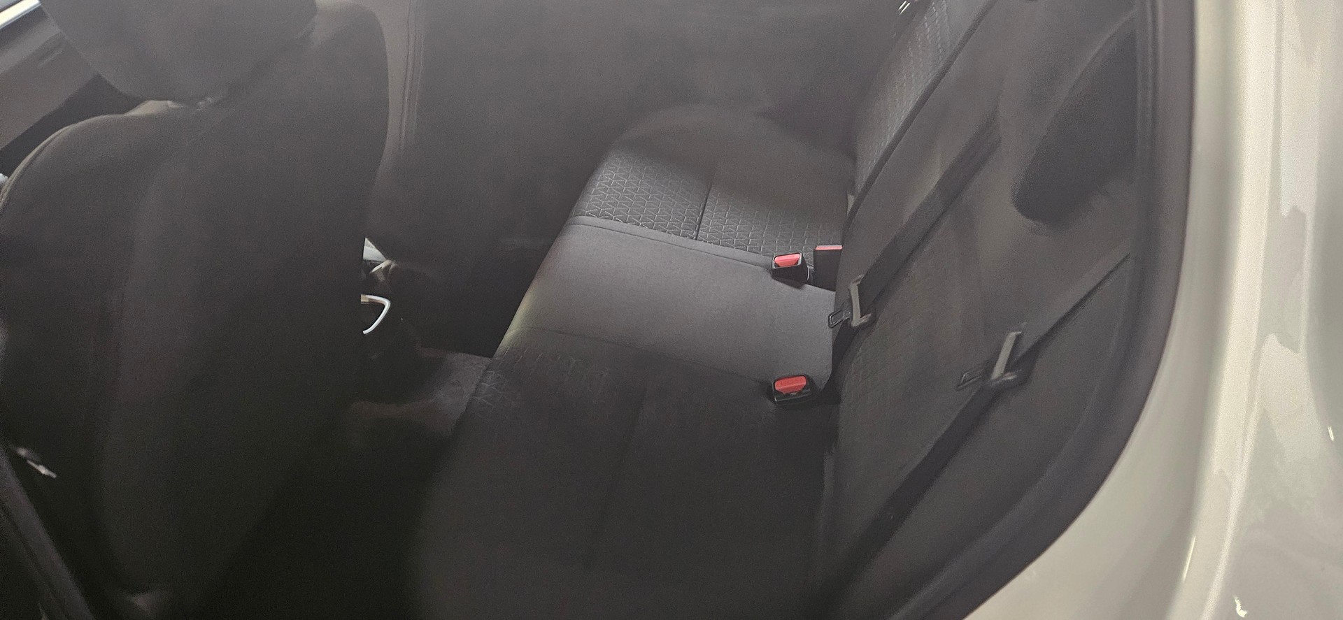 SUZUKI Swift 1.2 Sakura Hybrid-image-9