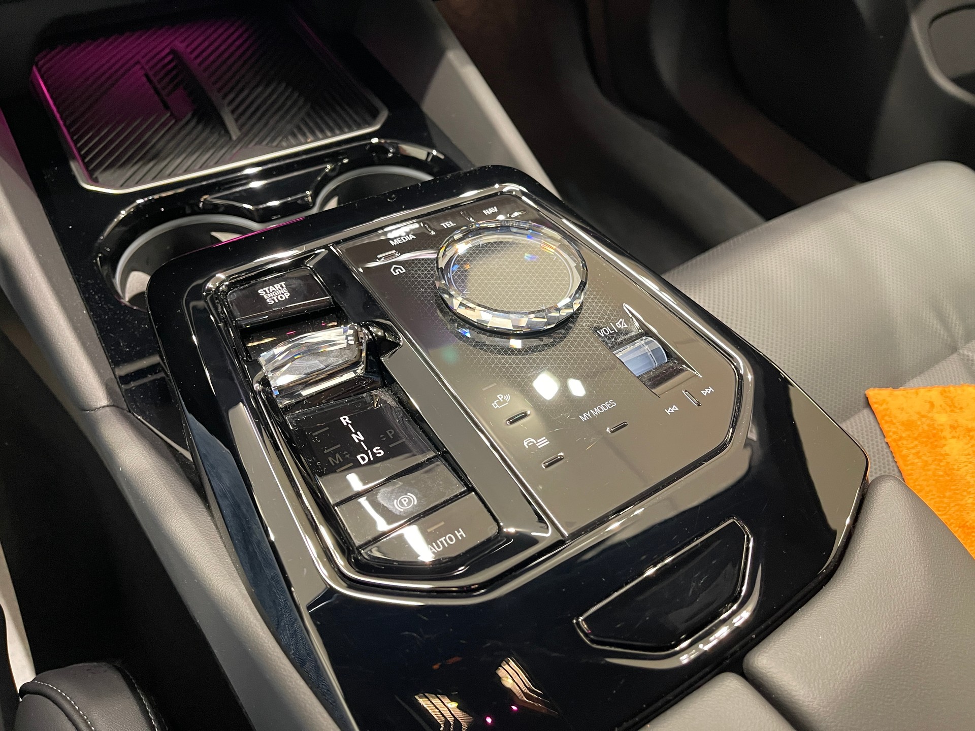 BMW 520i 48V M Sport Steptronic-image-21