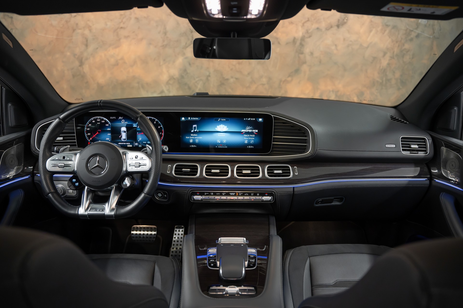 MERCEDES-BENZ GLE Coupé 53 AMG 4Matic+ Speedshift *24 M-Garantie*Panorama*Air-Balance*Sitzbelüftung*-image-15
