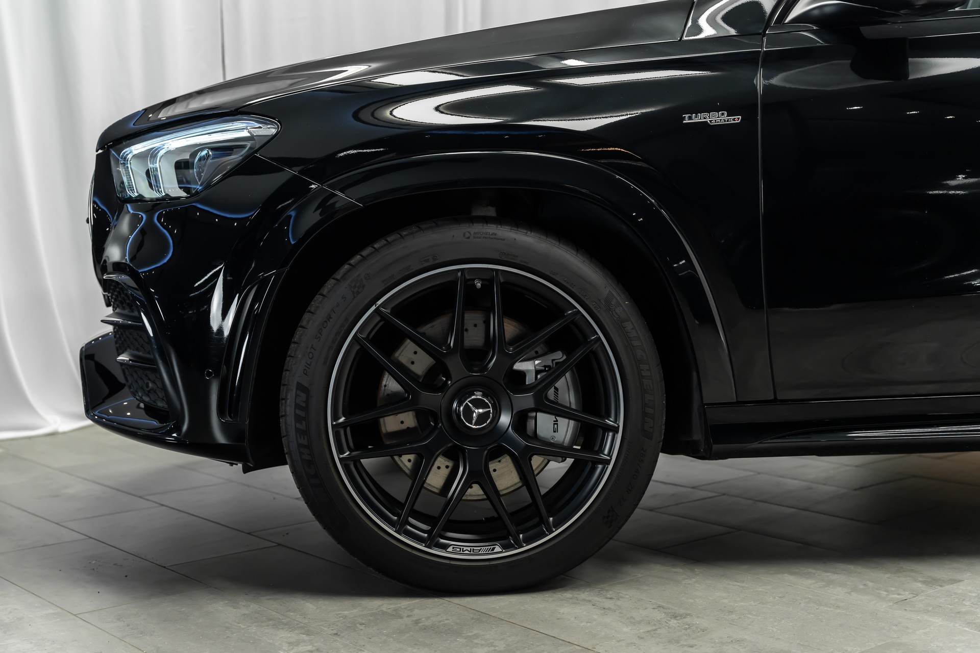 MERCEDES-BENZ GLE Coupé 53 AMG 4Matic+ Speedshift *24 M-Garantie*Panorama*Air-Balance*Sitzbelüftung*-showroom-element-3