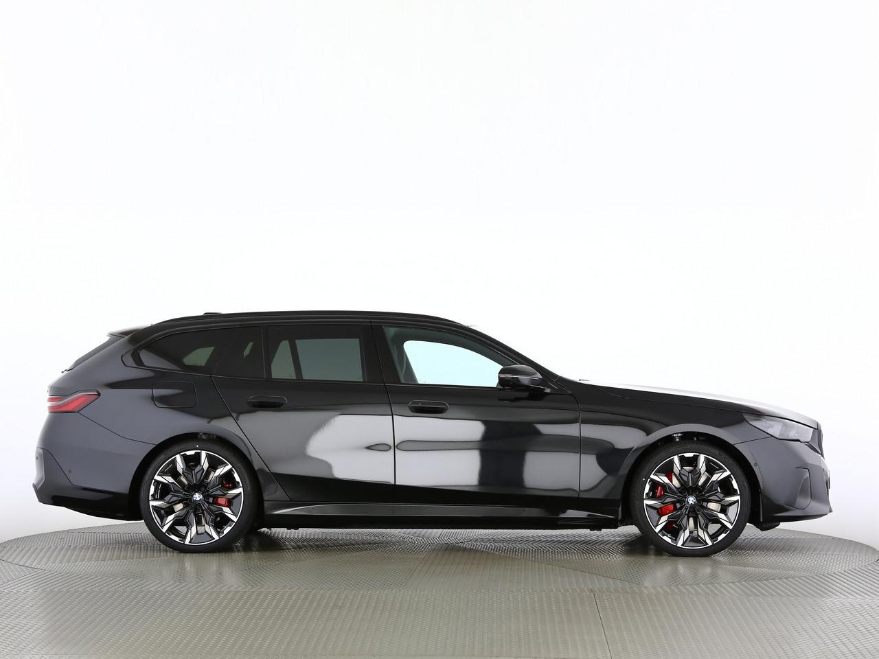 BMW i5 xDrive40 Tour. M Sport-image-18