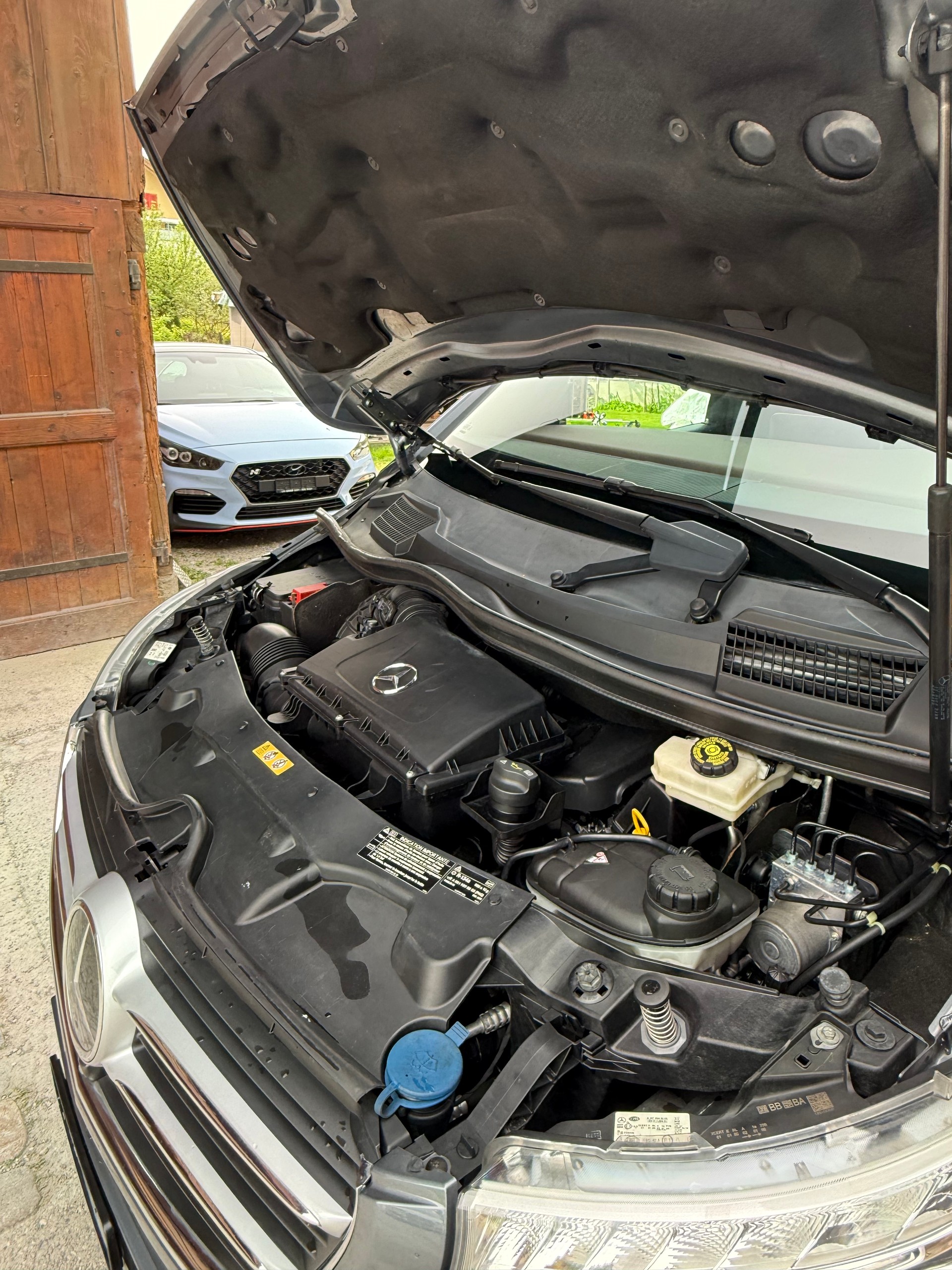 MERCEDES-BENZ V 250 BlueTEC Edition 1 lang 7G-Tronic-image-24