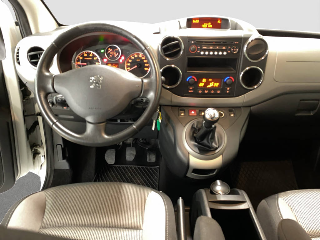 PEUGEOT Partner Tepee 1.6 HDI 112 PS Trendy Clim-image-9