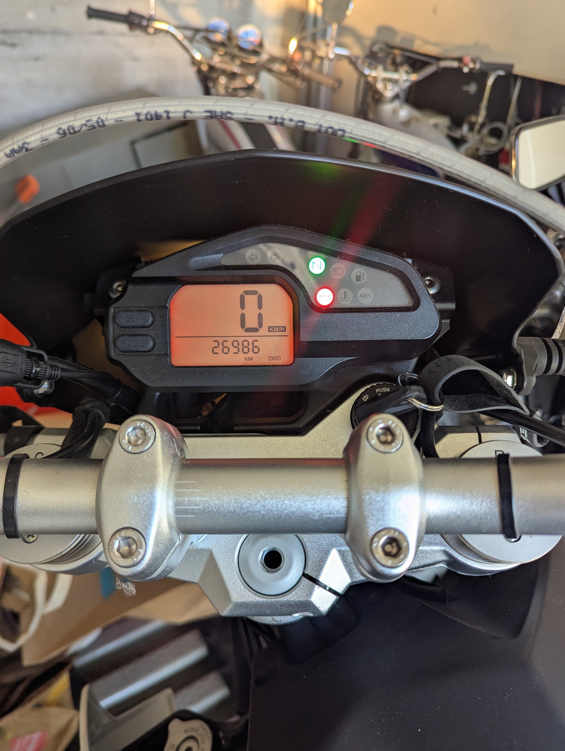 BMW G 650 Xchallenge-image-8