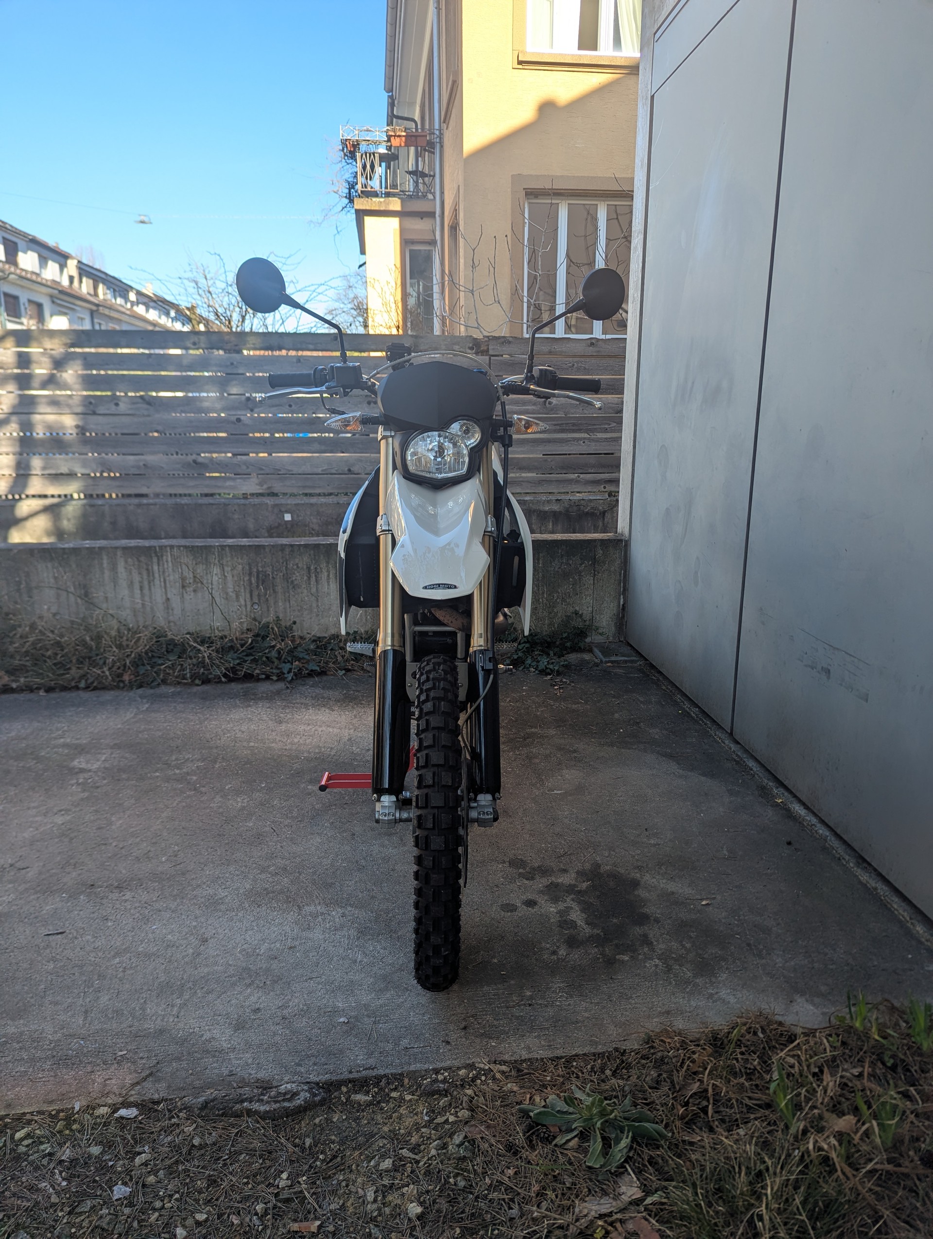 BMW G 650 Xchallenge-image-2