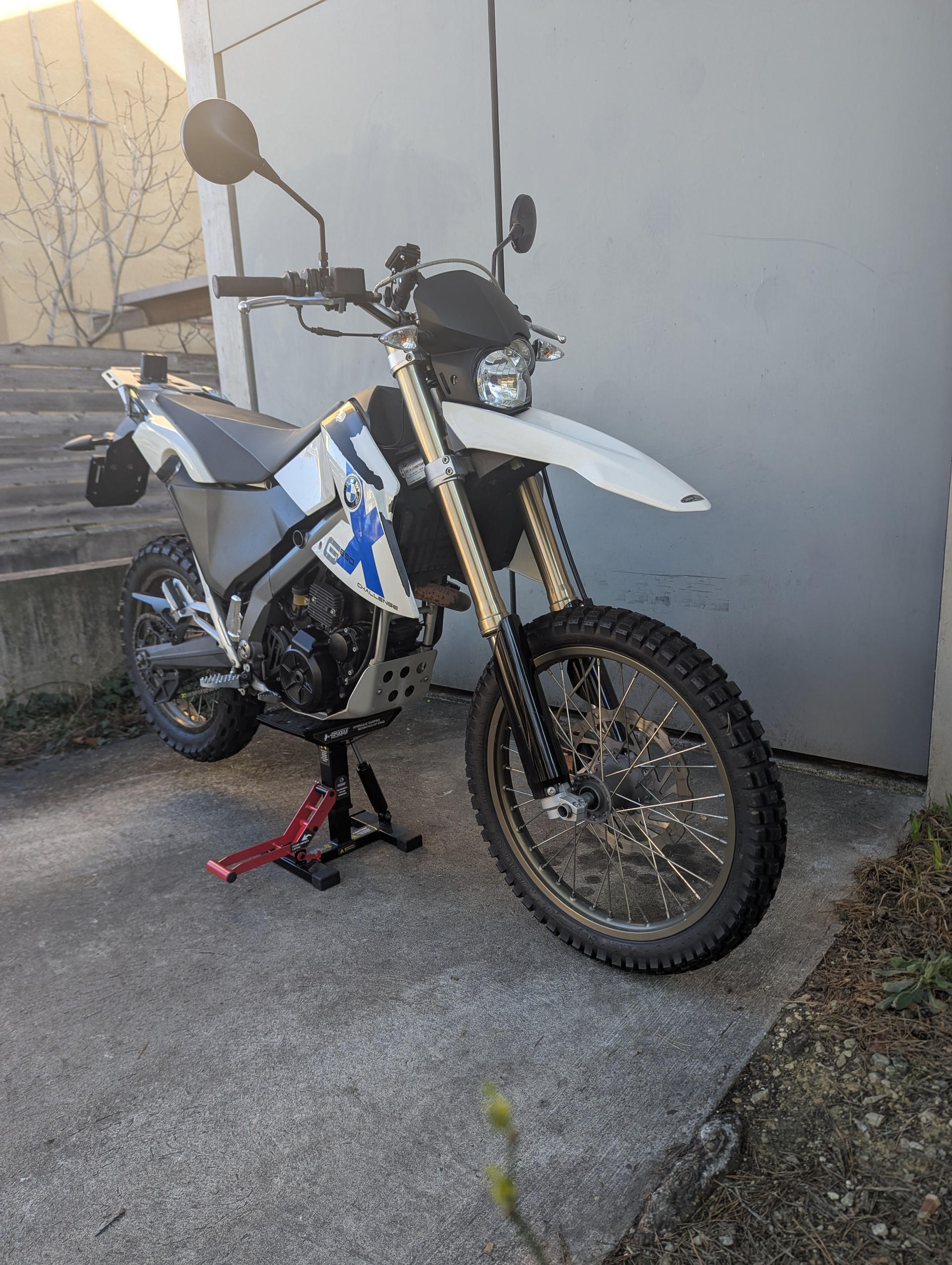 BMW G 650 Xchallenge-image-4