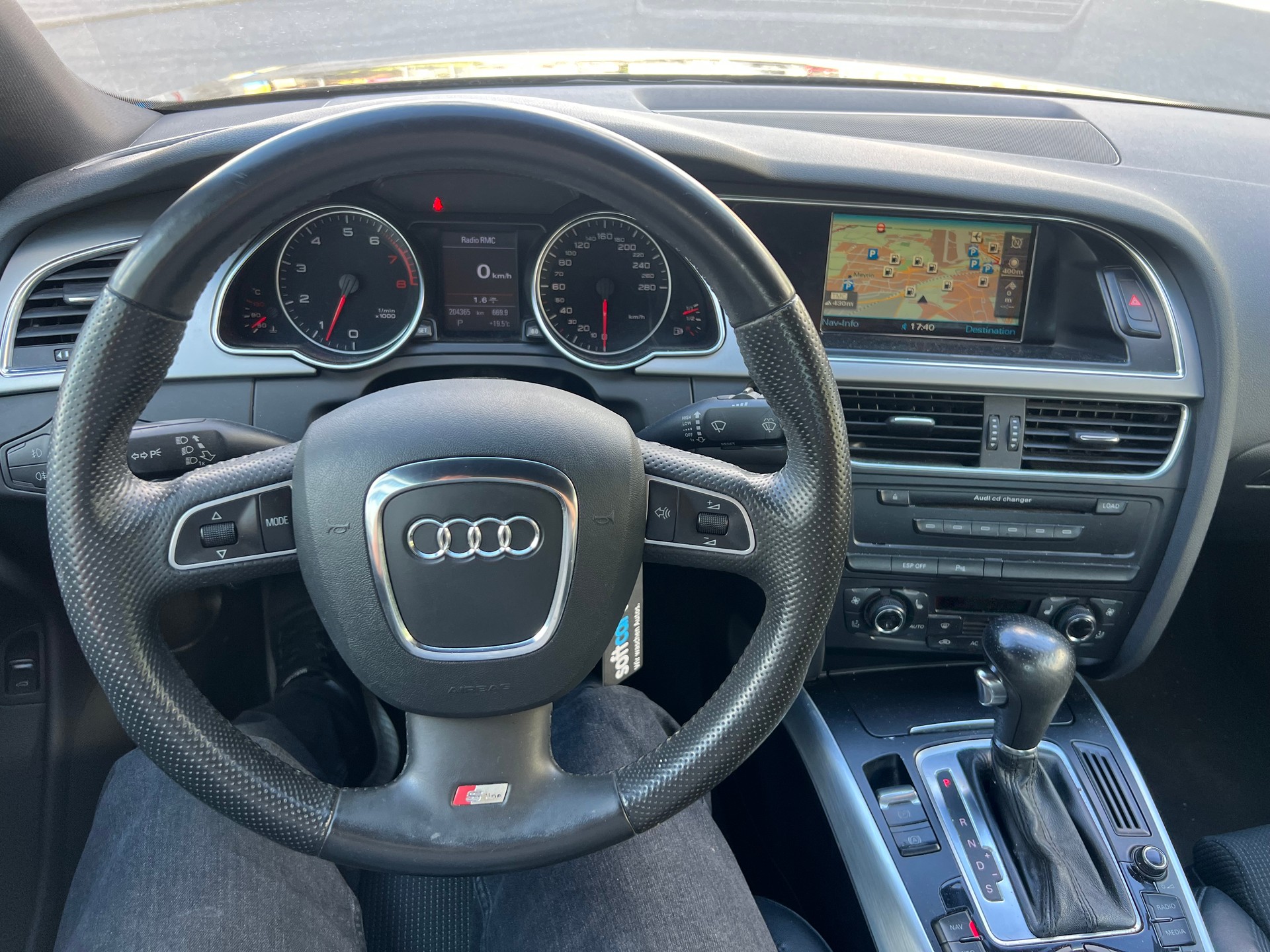 AUDI A5 Coupé 3.2 FSI multitronic-image-9