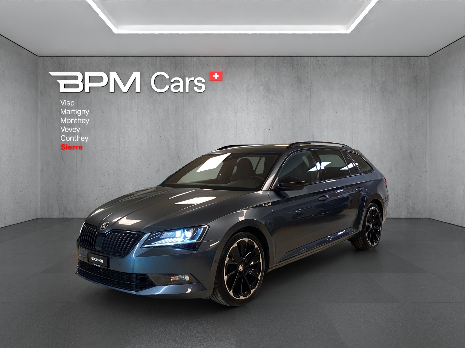 SKODA Superb Combi 2.0 TSI SportLine+ DSG 4x4