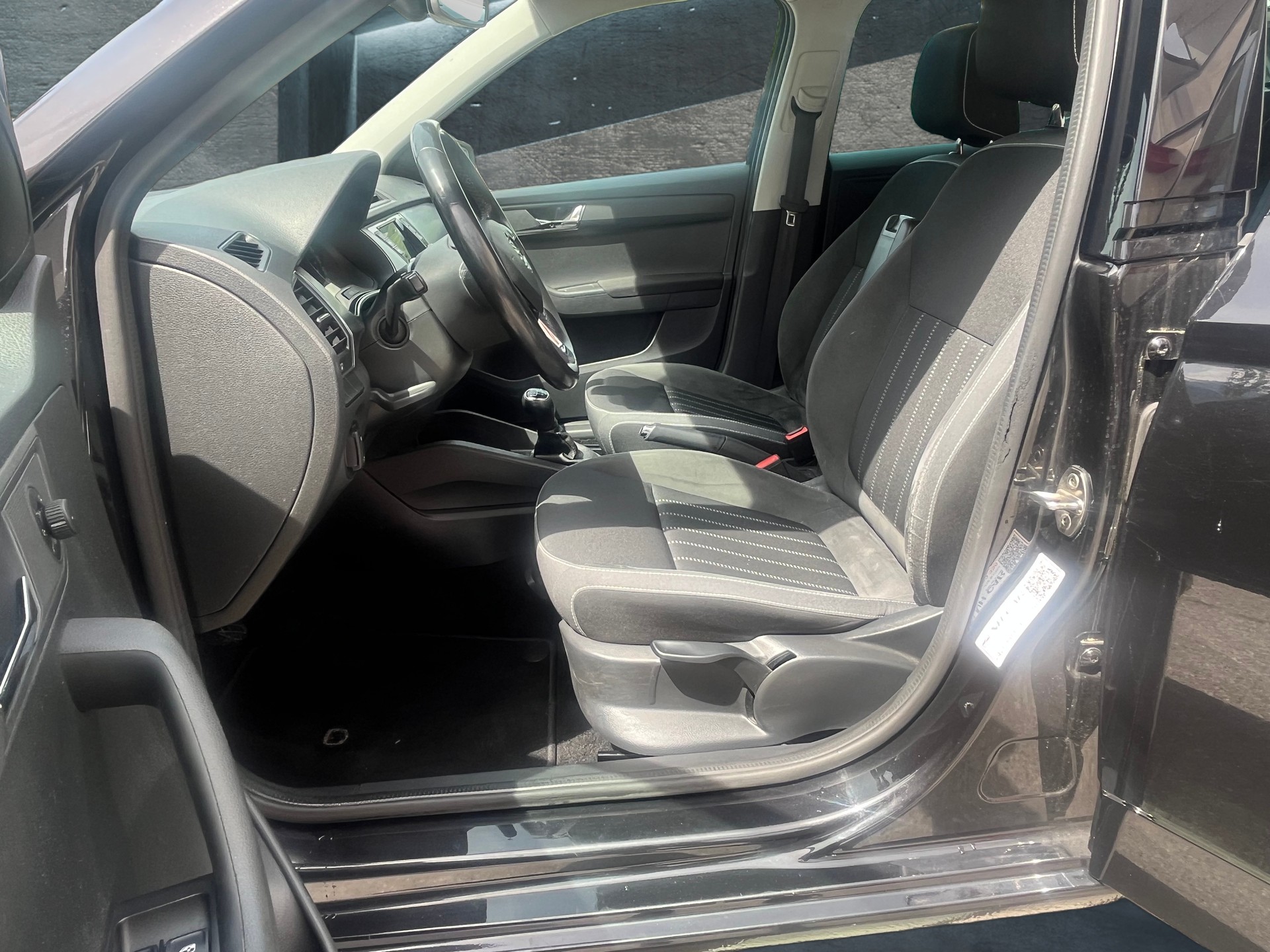 SKODA Fabia Combi 1.0 TSI Style-image-6