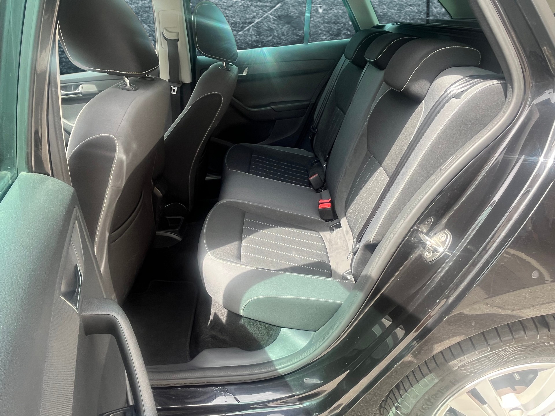 SKODA Fabia Combi 1.0 TSI Style-image-7