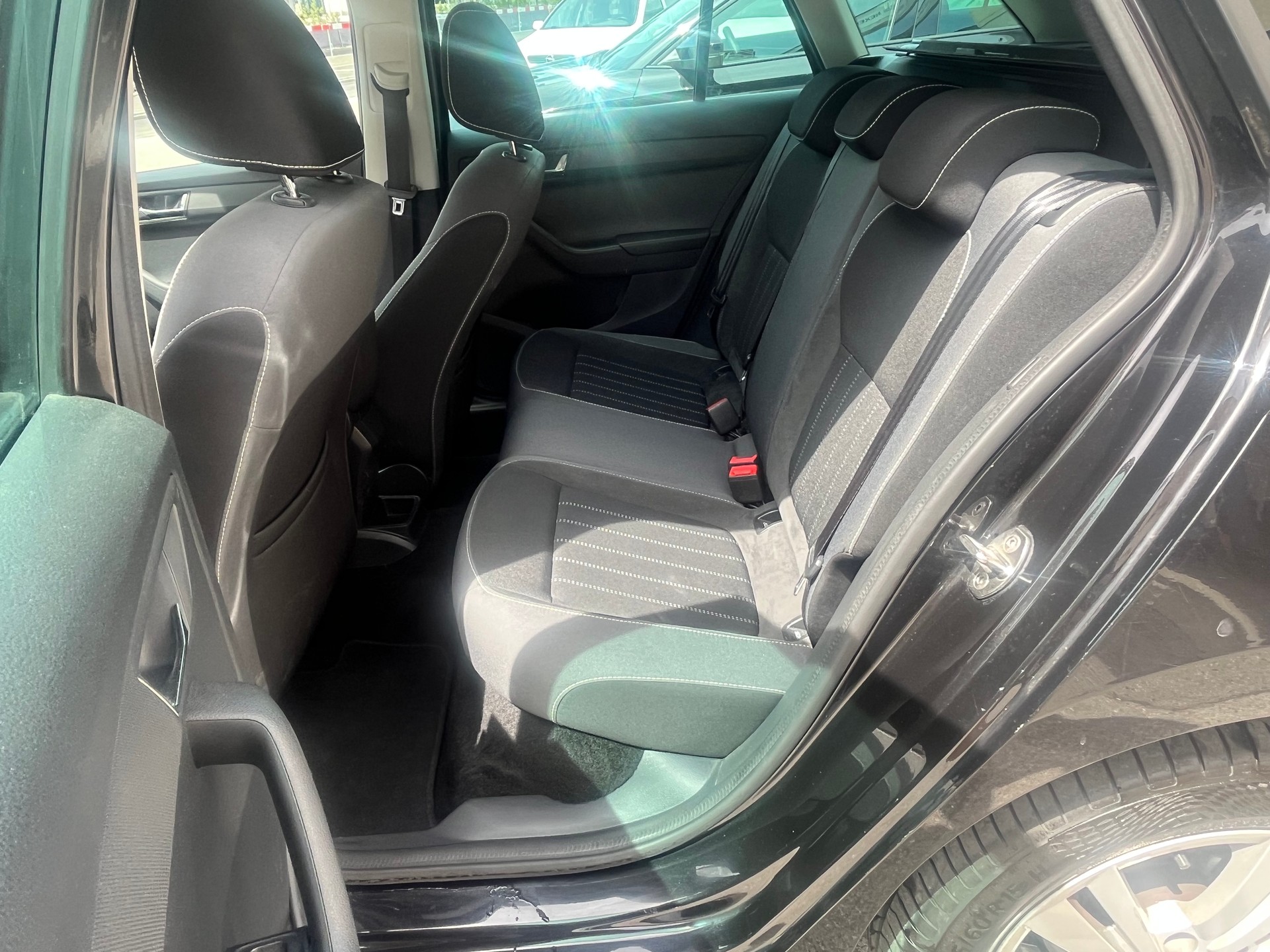 SKODA Fabia Combi 1.0 TSI Style-image-7