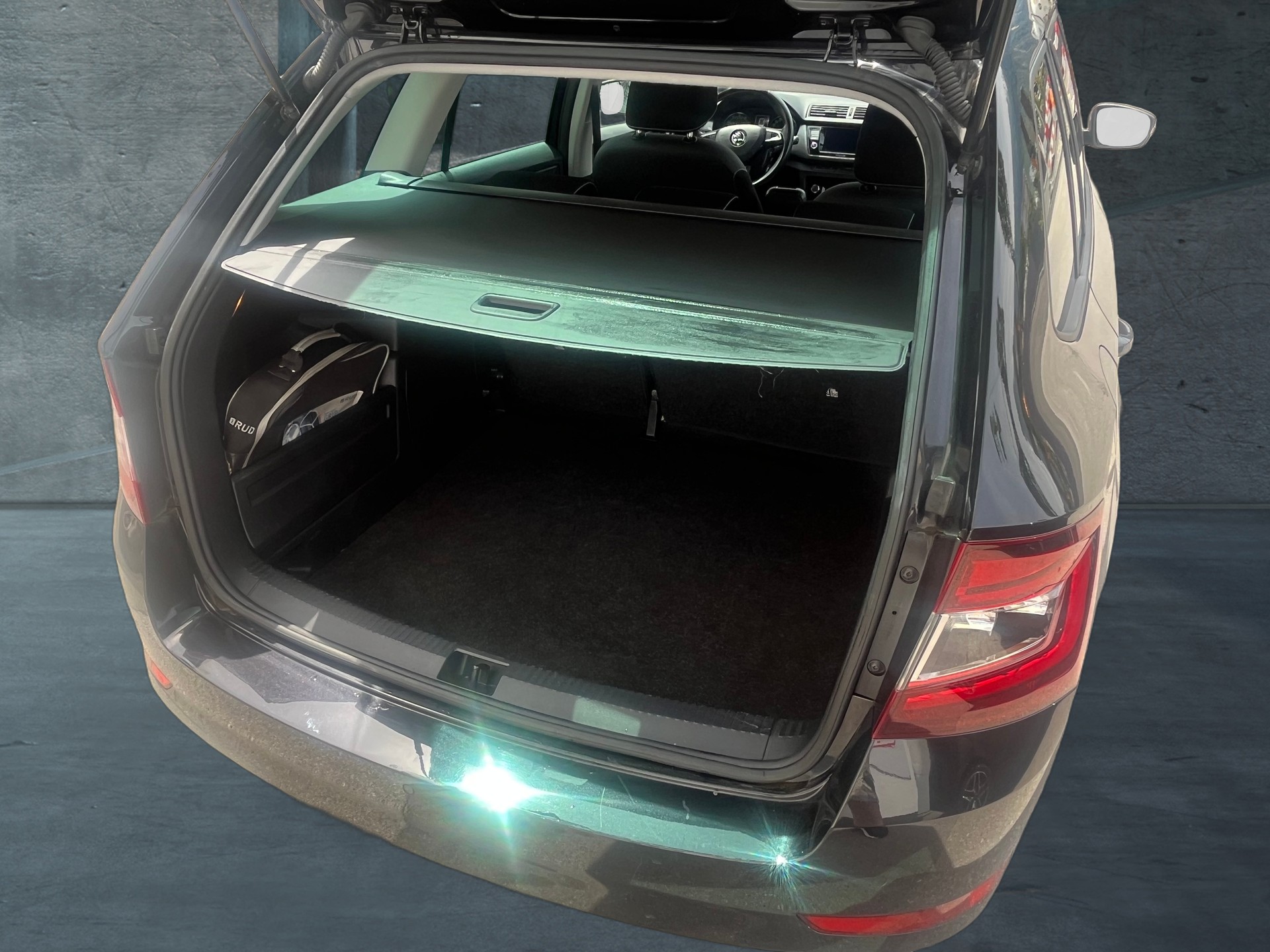 SKODA Fabia Combi 1.0 TSI Style-image-12