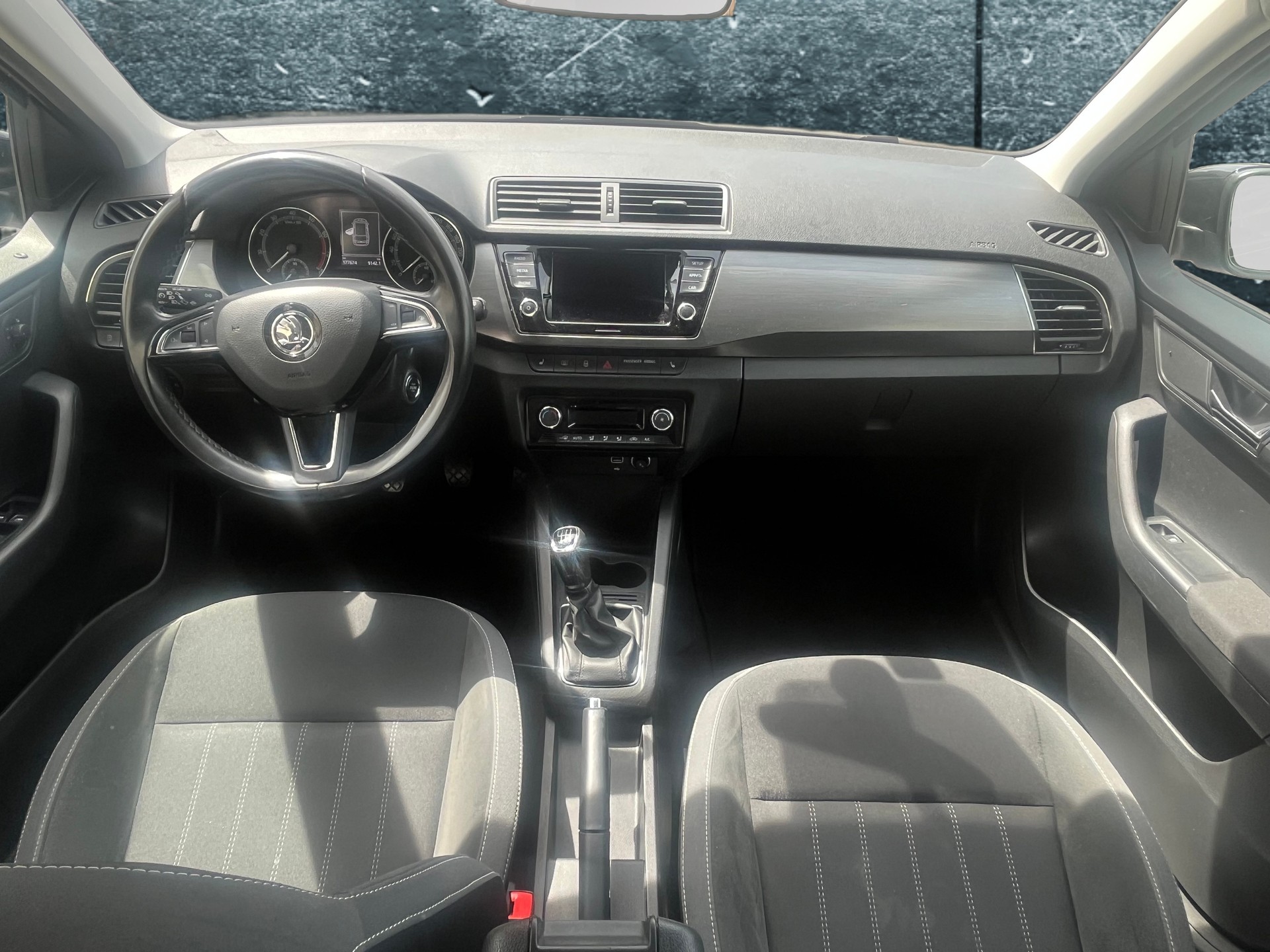 SKODA Fabia Combi 1.0 TSI Style-image-5
