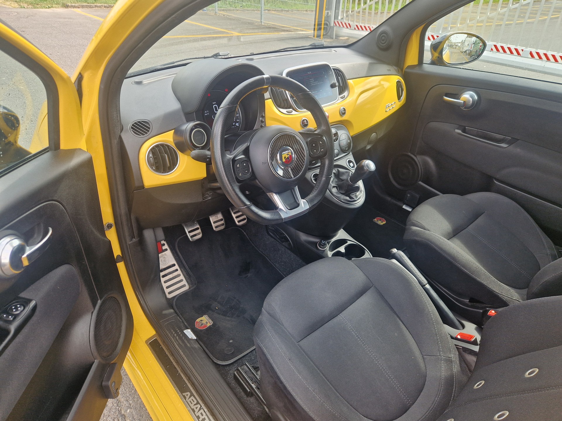 FIAT 595 1.4 16V Turbo Abarth-image-7