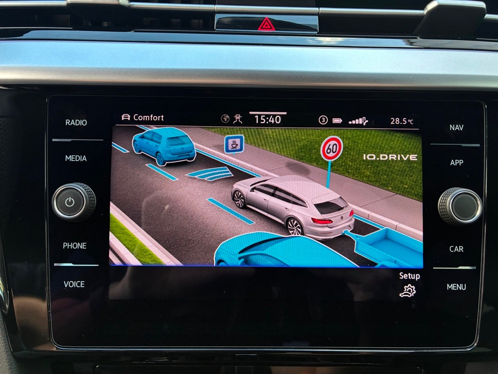 VW Arteon SB 2.0 TSI R-Line 4Motion DSG-image-11