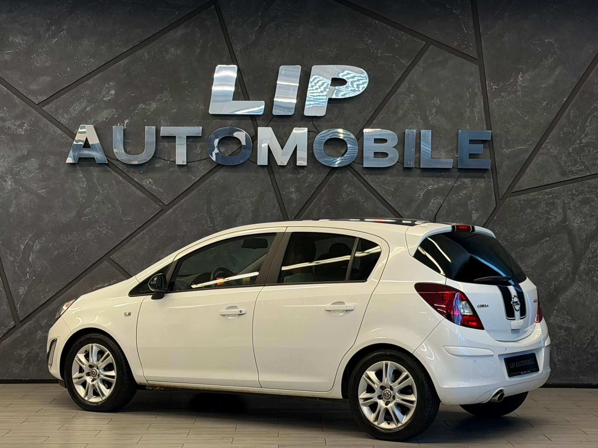 OPEL Corsa 1.4 Turbo Color Edition-image-7