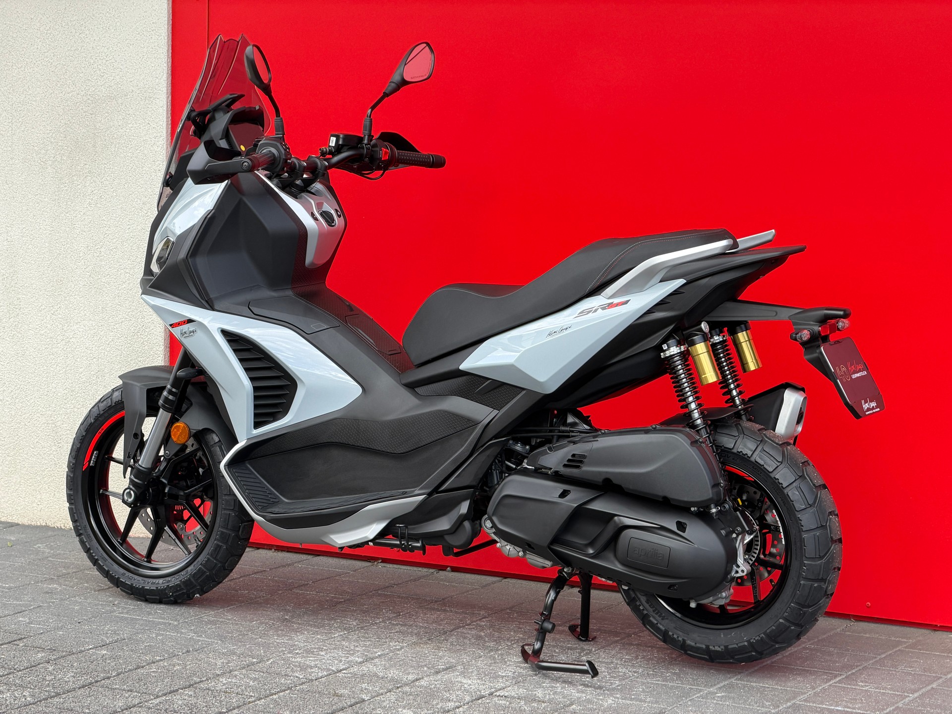 APRILIA SR 400 GT-image-5
