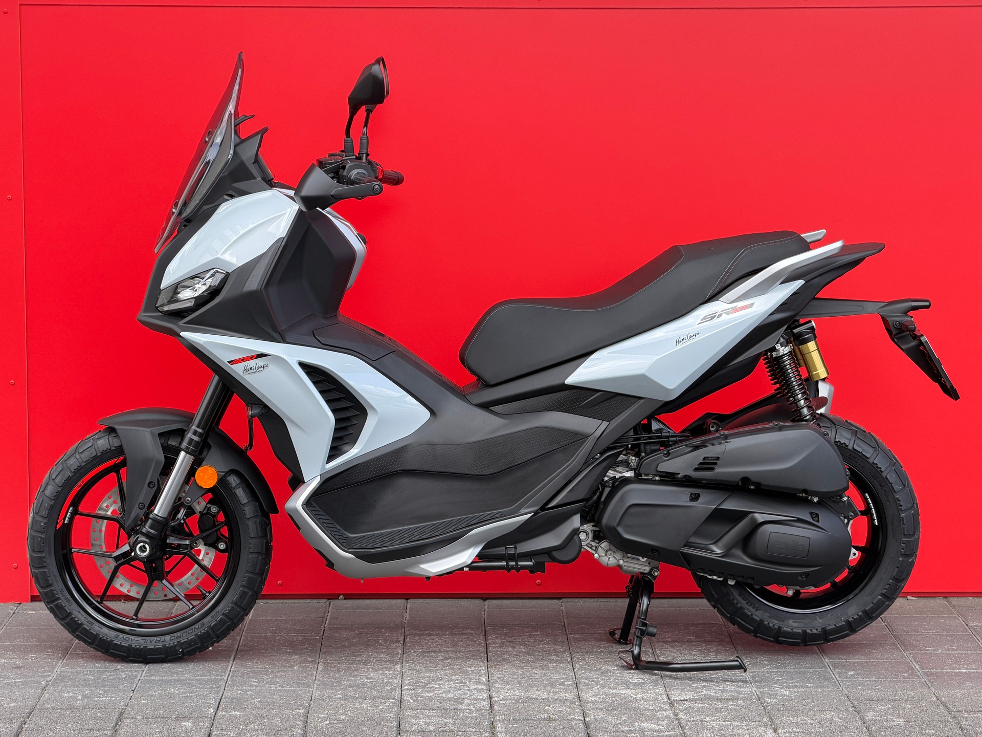 APRILIA SR 400 GT-image-3
