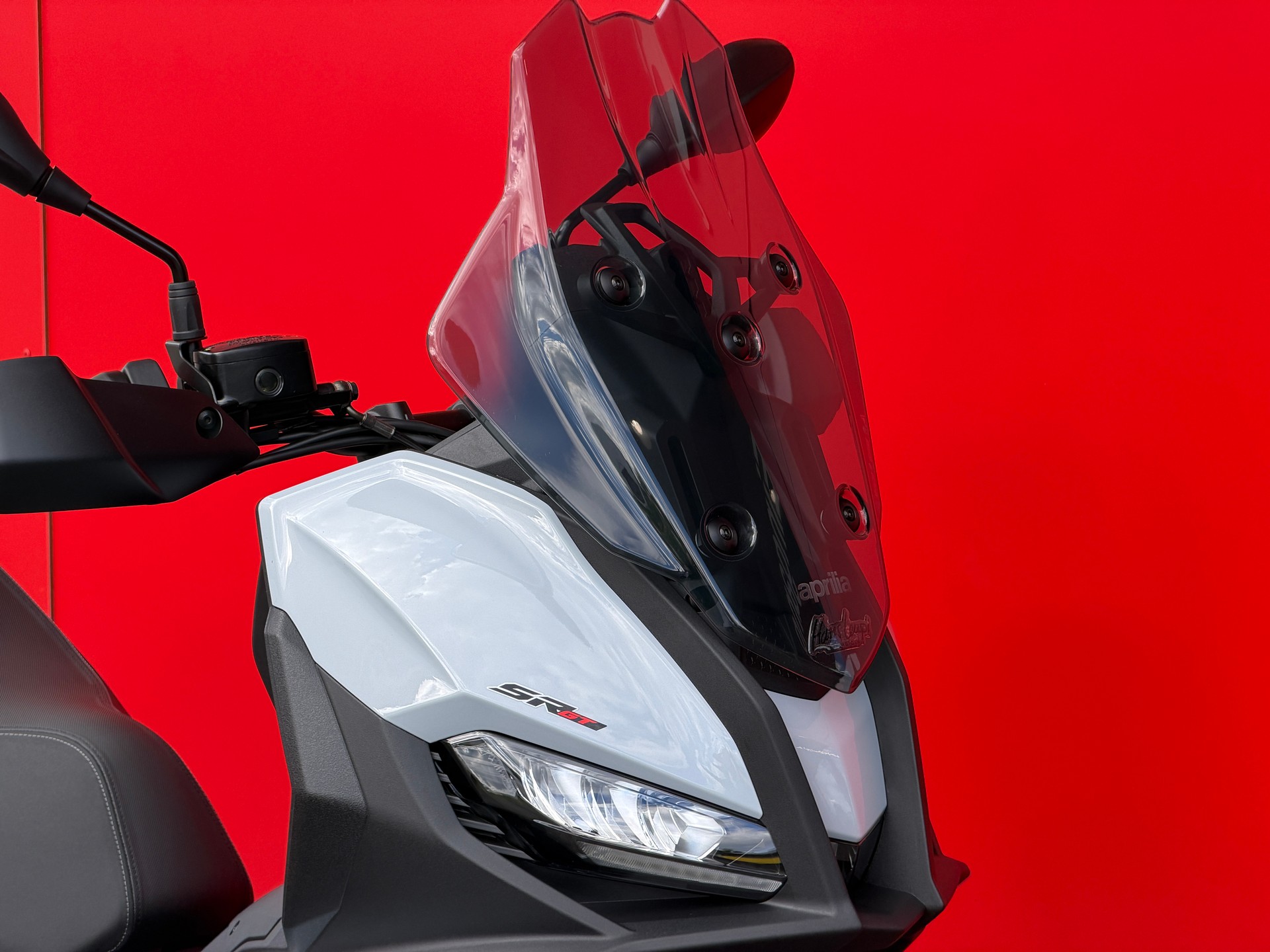 APRILIA SR 400 GT-image-13