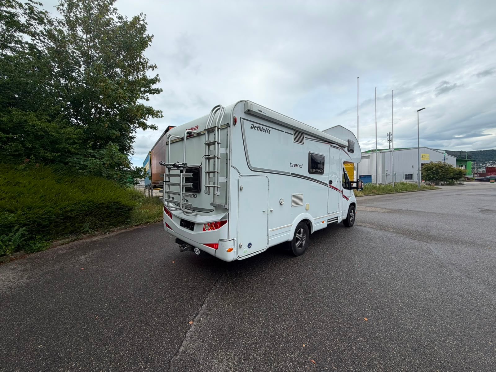 DETHLEFFS Fiat Ducato Dethleffs Trend A 5887 | 6 Plätze | 459kg Nutzlast | Frisch MFK & Garantie-image-6
