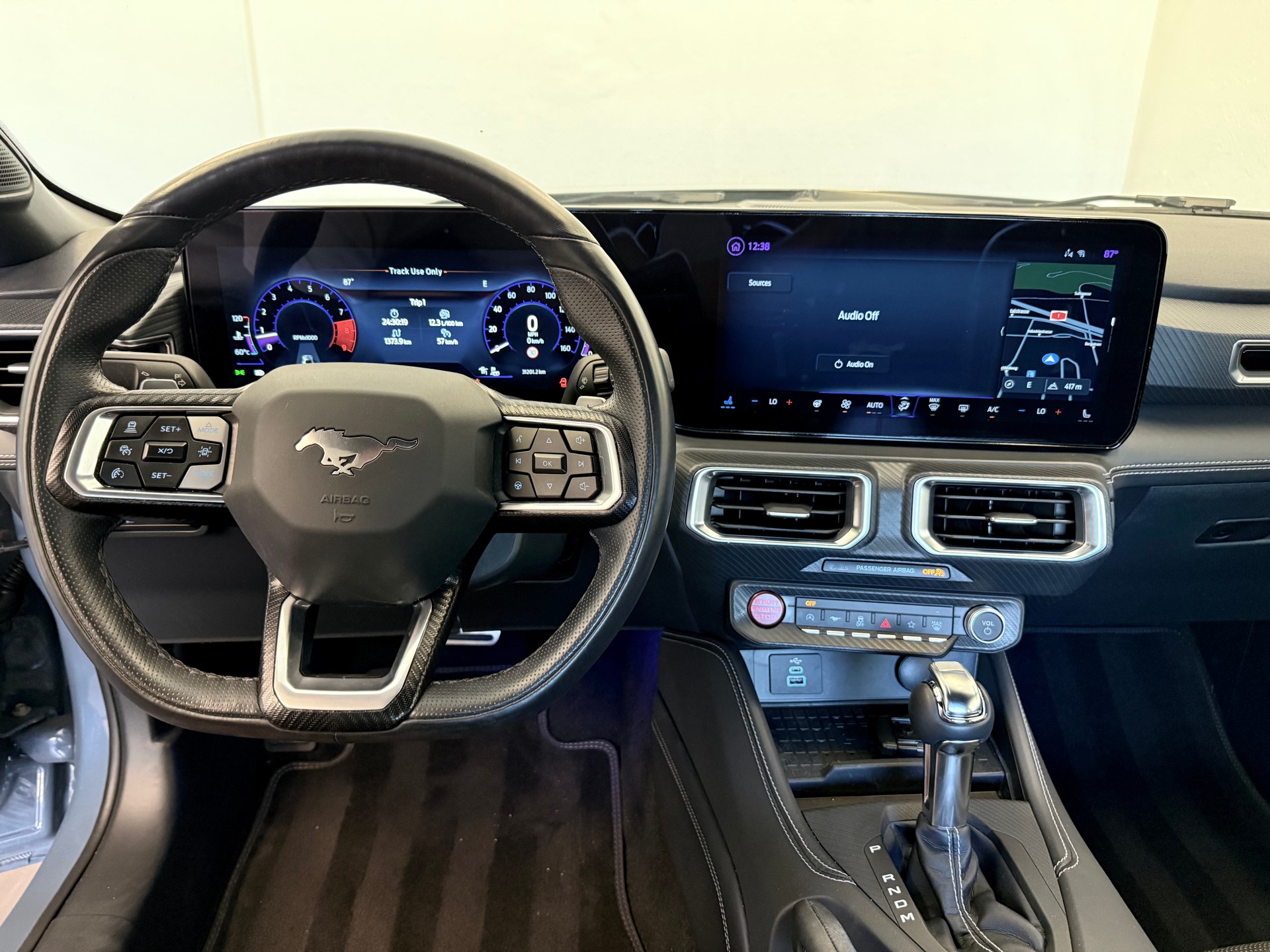 FORD Mustang Fastback 5.0 V8 GT Automat-image-13