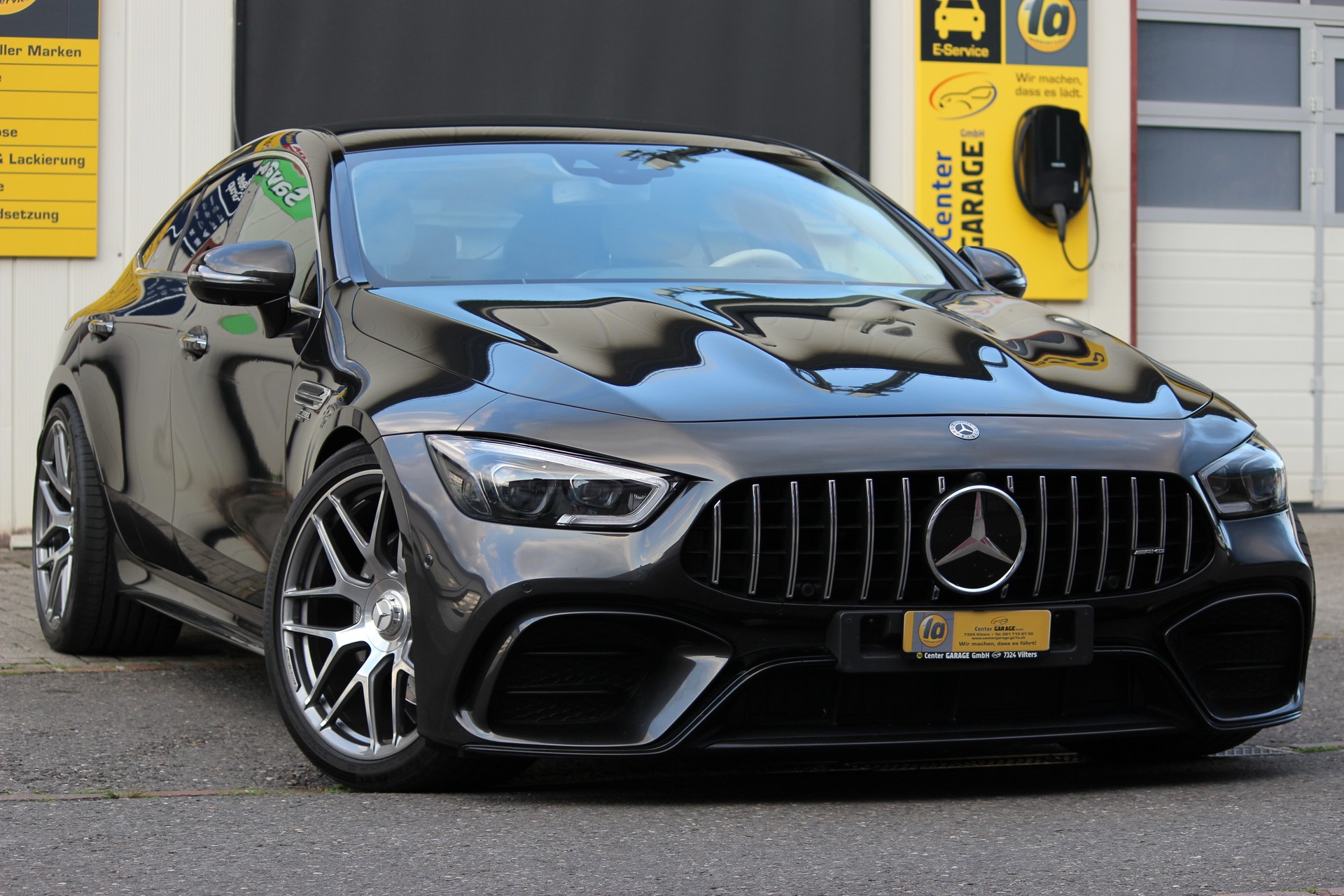 MERCEDES-BENZ AMG GT 4 53 4Matic+ Speedshift TCT-showroom-element-1