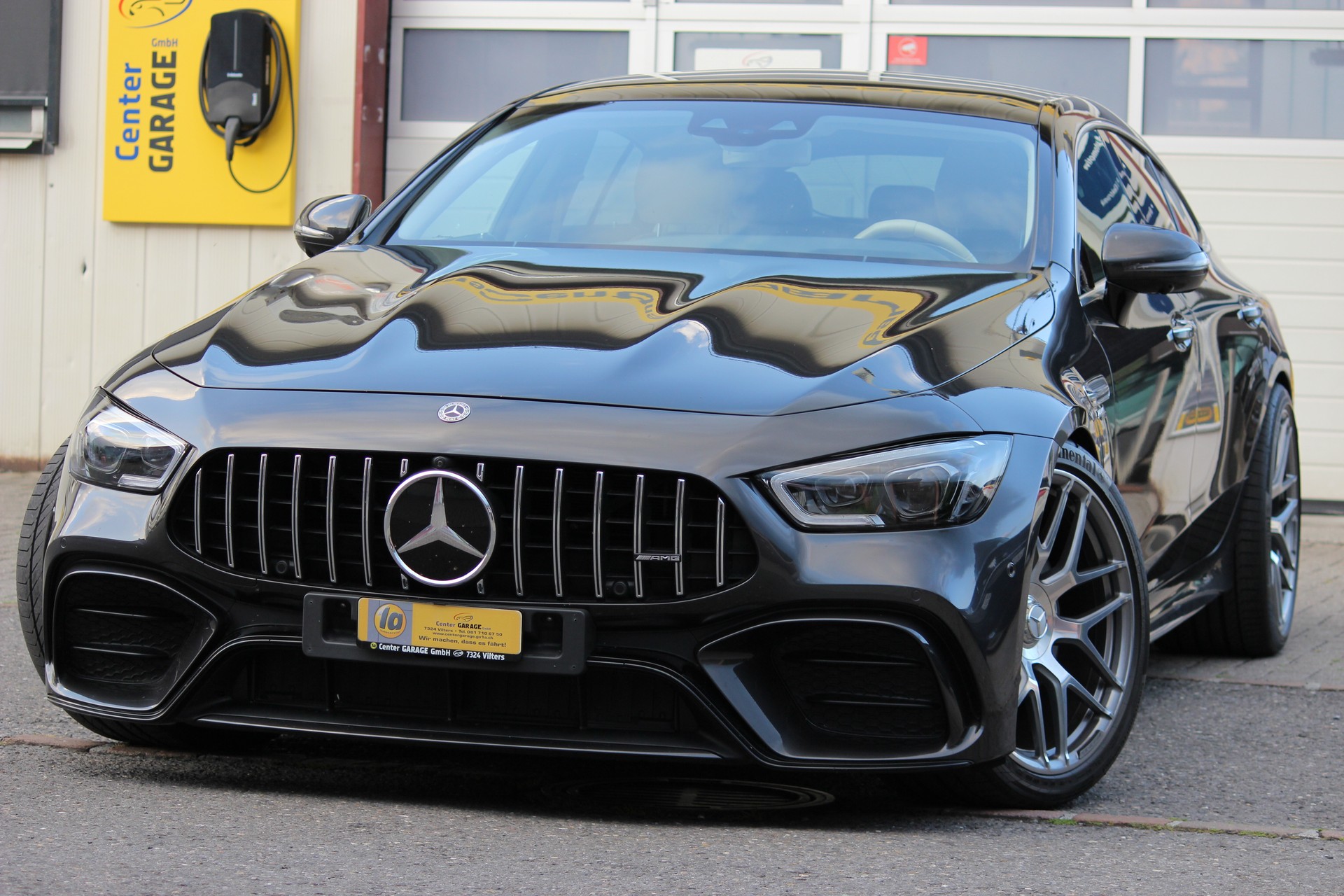 MERCEDES-BENZ AMG GT 4 53 4Matic+ Speedshift TCT-showroom-element-3