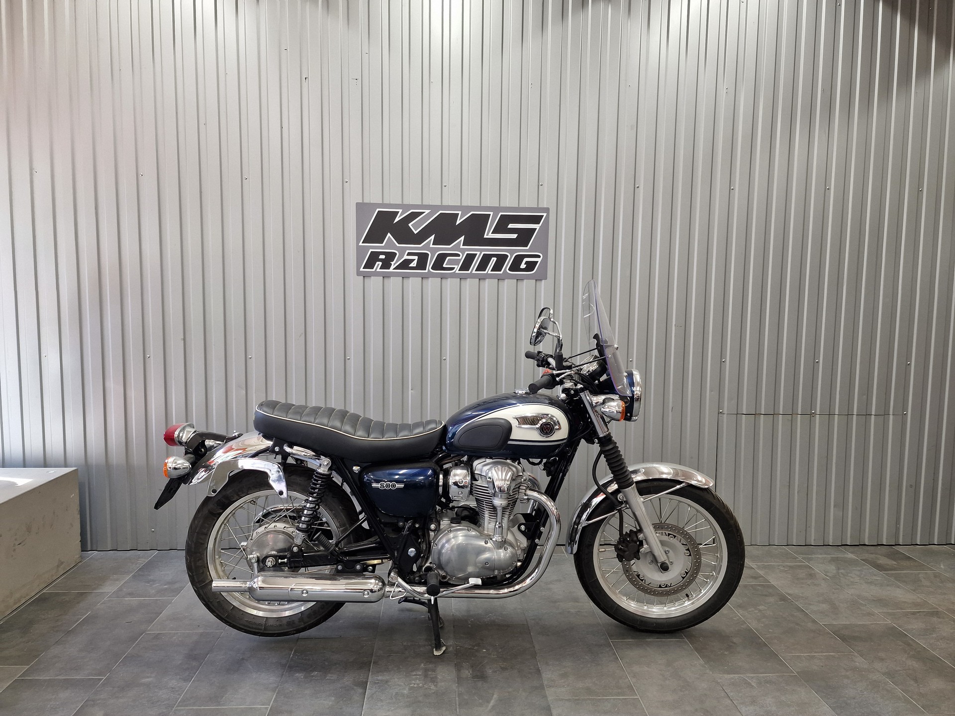 KAWASAKI W 800