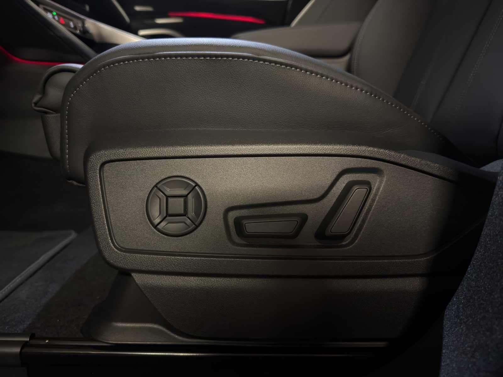 AUDI Q5 e-hybrid quattro 220 kW S-tronic-image-24