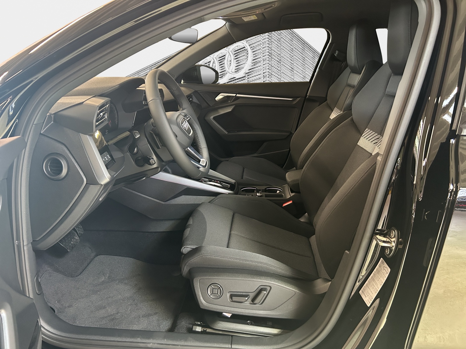 AUDI A3 Sportback TFSI 150 kW quattro advanced S tronic-image-9