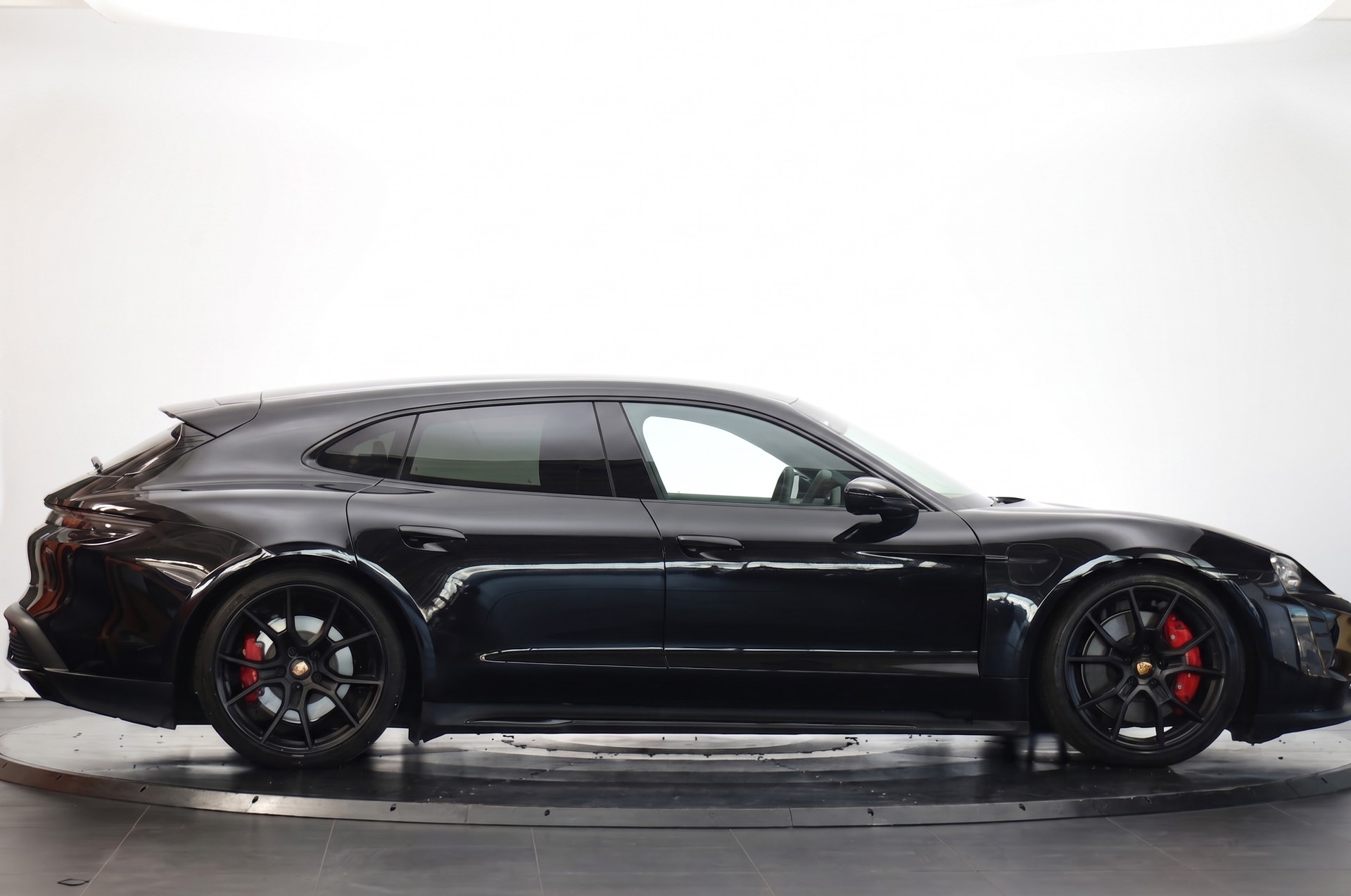 PORSCHE Taycan GTS Sport Turismo Performance Plus 93,4kWh-image-6