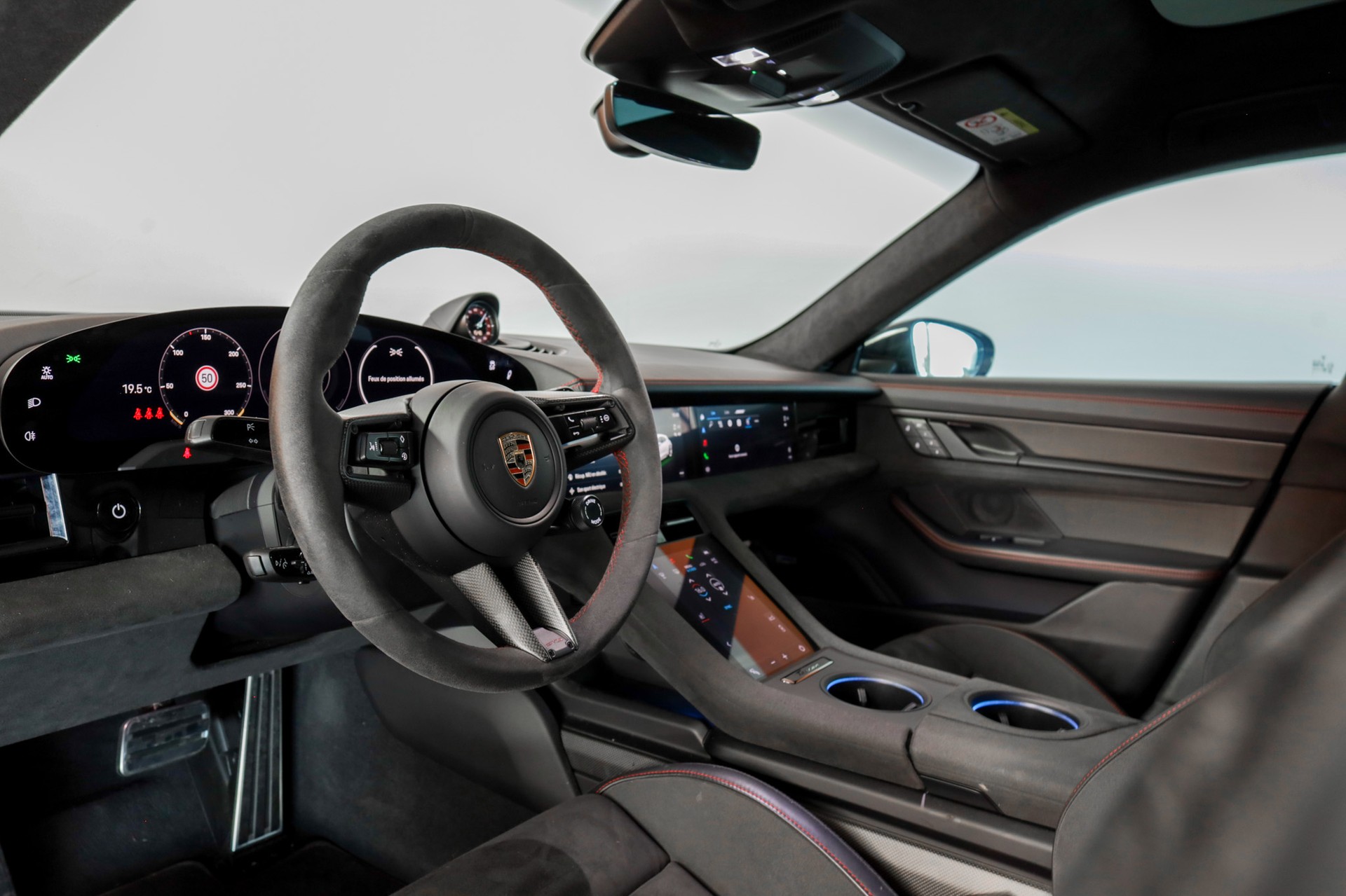 PORSCHE Taycan GTS Sport Turismo Performance Plus 93,4kWh-showroom-element-3